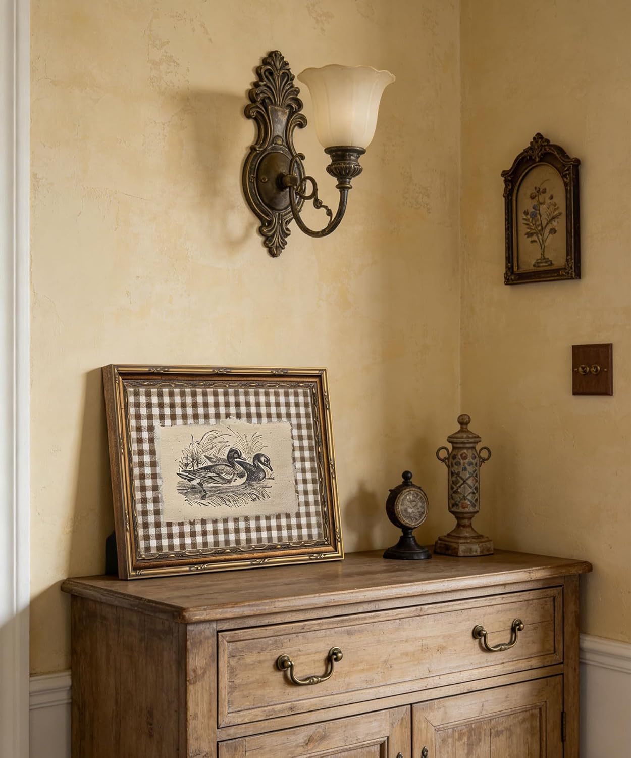 Vintage Gold Framed Wall Art Vintage Duck Wall Art Rustic Farmhouse Brown Gingham Duck Wall Decor Picture Country Cottage Illustration Poster Print Artwork for Living Room Bedroom 12x16in