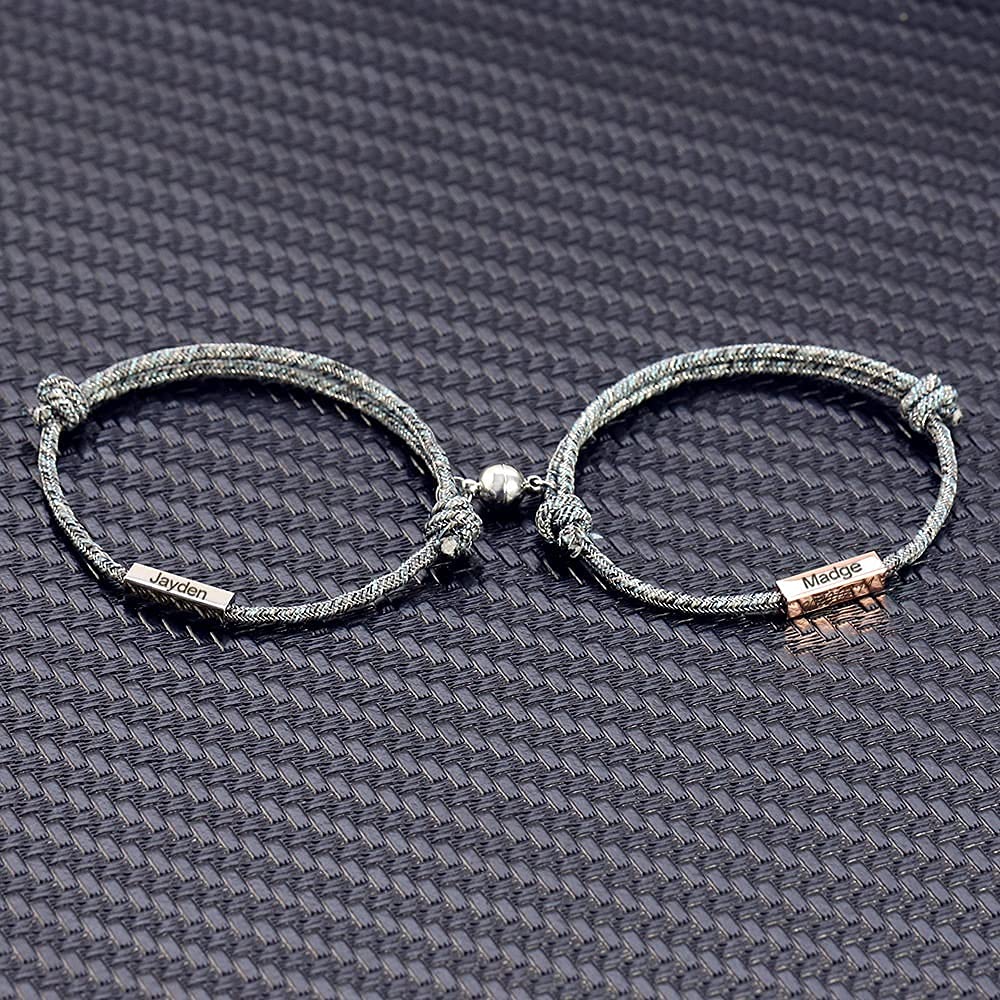 Pulsera Personalizada 1 par Pulsera de Nombre Personalizada La Promesa del imán de Amor Eterno se atrae Entre sí, Parejas de Acero estañado, Pulsera grabada (Color : 1 Pair)