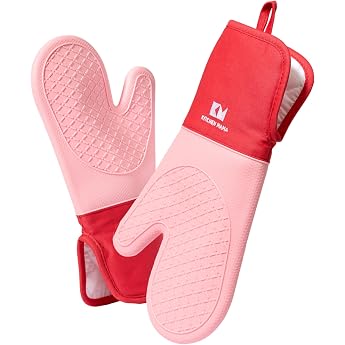 Kitchen Mama UltraShield 1 Paar Silikon Ofenhandschuhe   Hitzebest ndige Backofenhandschuhe in Lebensmittelqualit t rutschfest & Fleckabweisend Silikon Topfhandschuhe f r Backofen & Grill Rot