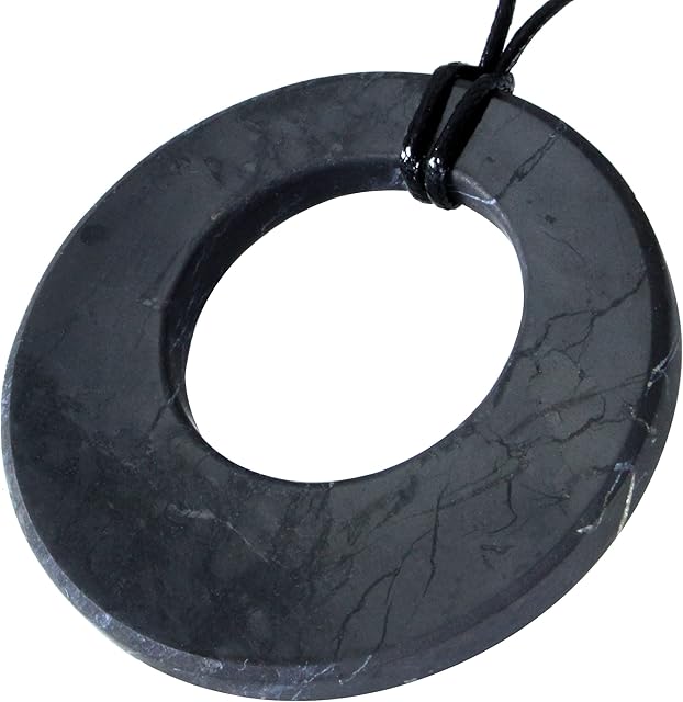 Heka Naturals Shungite Crystal Necklace Pendant | Spiritual Jewellery & Chakra Necklace, Trendy Jewellery, Shungite Stones Healing Crystals, Black Necklace for Negative Energy Protection