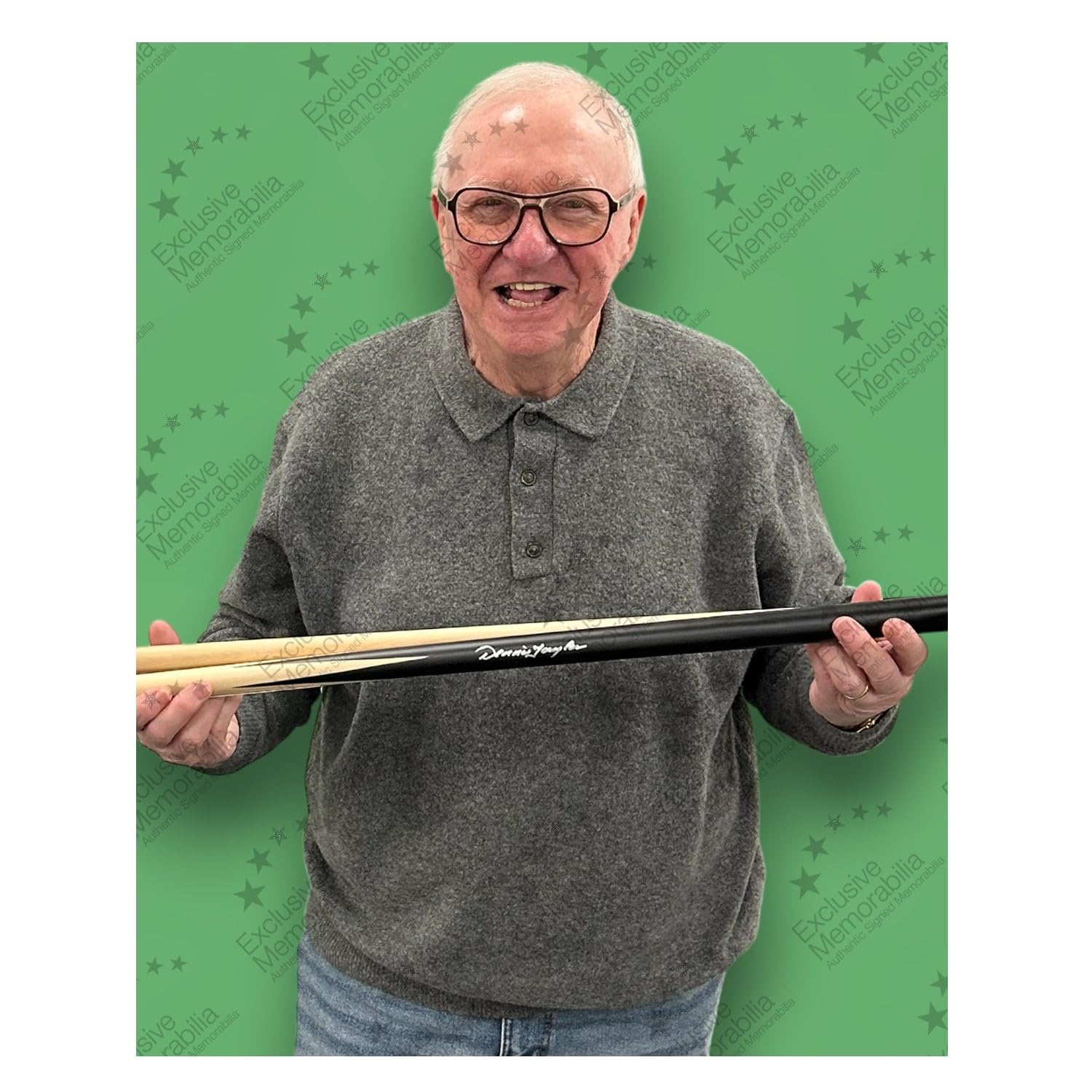 Snookerqueue, signiert von Dennis Taylor. Gerahmt.