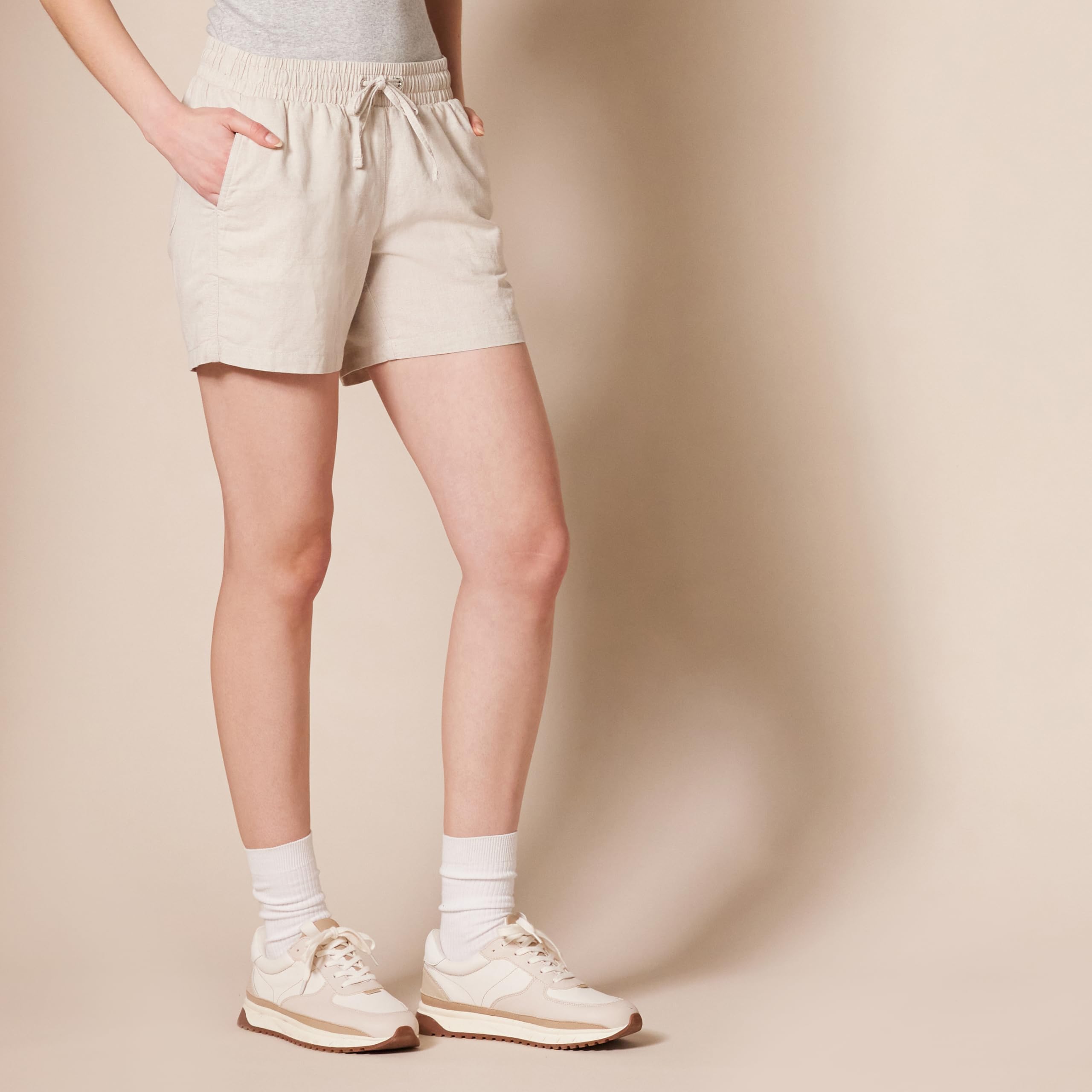 Amazon Essentials Mujer Pantalones Cortos de Mezcla de Lino con Cordón y Entrepierna de 13 cm (Disponibles en Tallas Grandes)