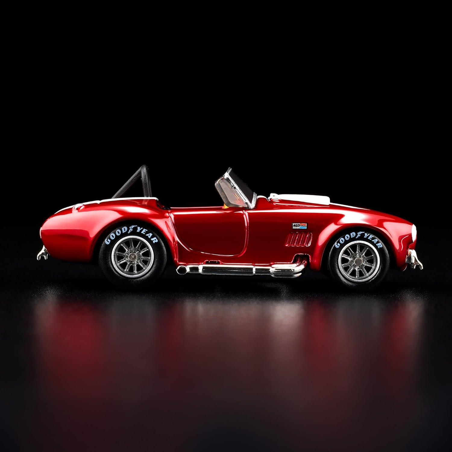 Hot Wheels RLC Exclusive Membership Car 1965 Shelby Cobra 427 S/C - Collector Edition with Button & Patch