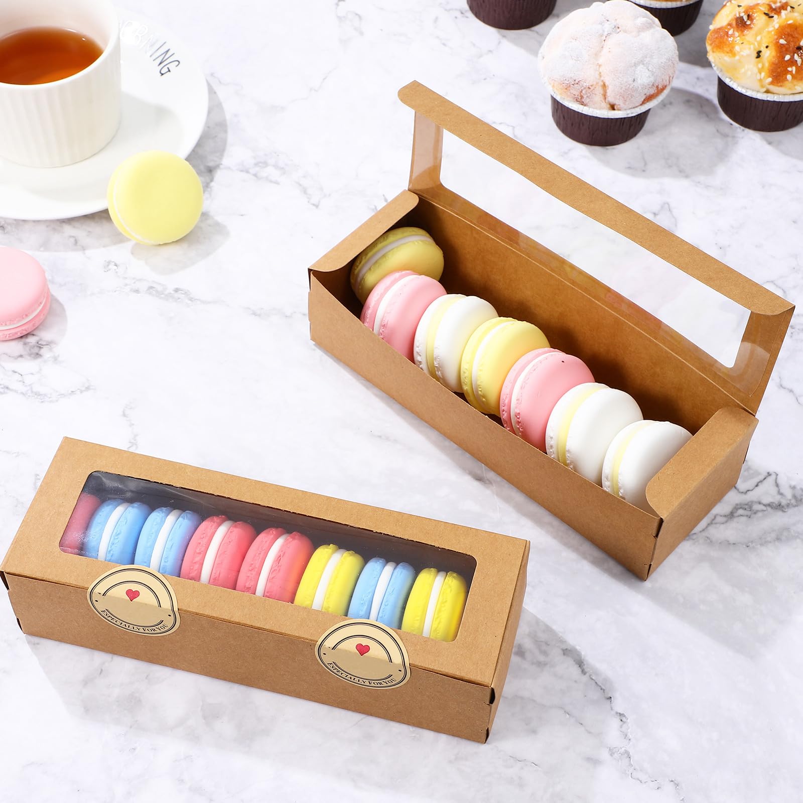 Abaodam 50 Cajas de Pastelería Kraft Marrón con Ventana Transparente y Adhesivos, Fáciles de Llevar para Chocolates y Galletas en Casa o Tienda