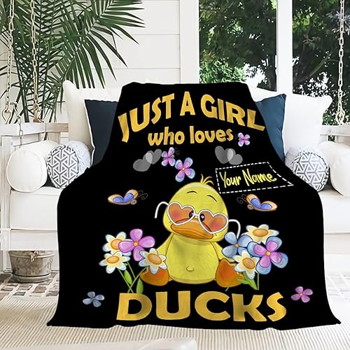 Miniatura 6 de Just A Girl Who Loves Ducks - Manta personalizada con nombre de lindo pato, regalos para niñas y niños, manta de franela de forro polar de dibujos