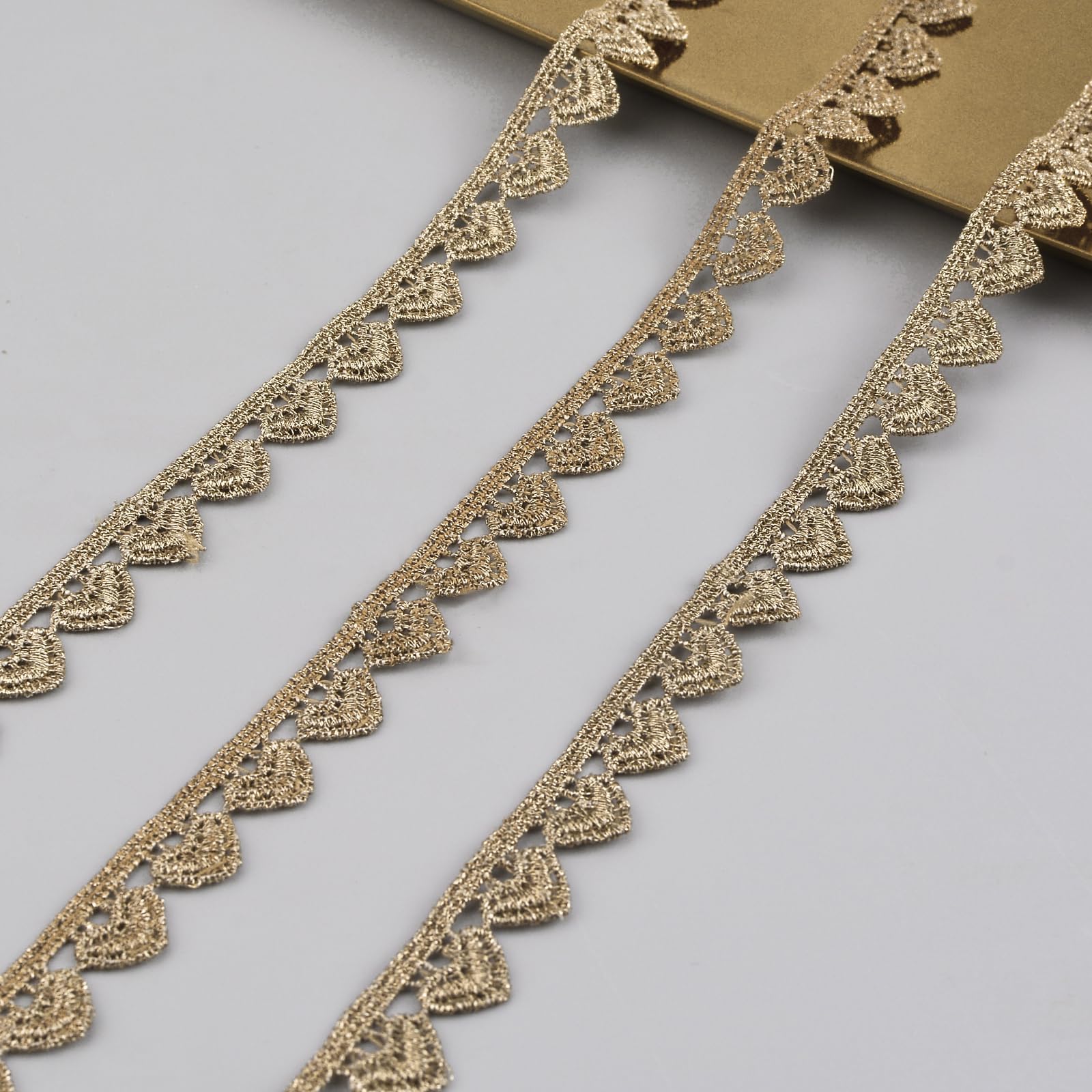 Gold Heart Lace Trim, 5 Yards Gold Lace Gold Embroidery Lace Ribbon Trim for Sewing, Metallic Crafts Fabric Trim
