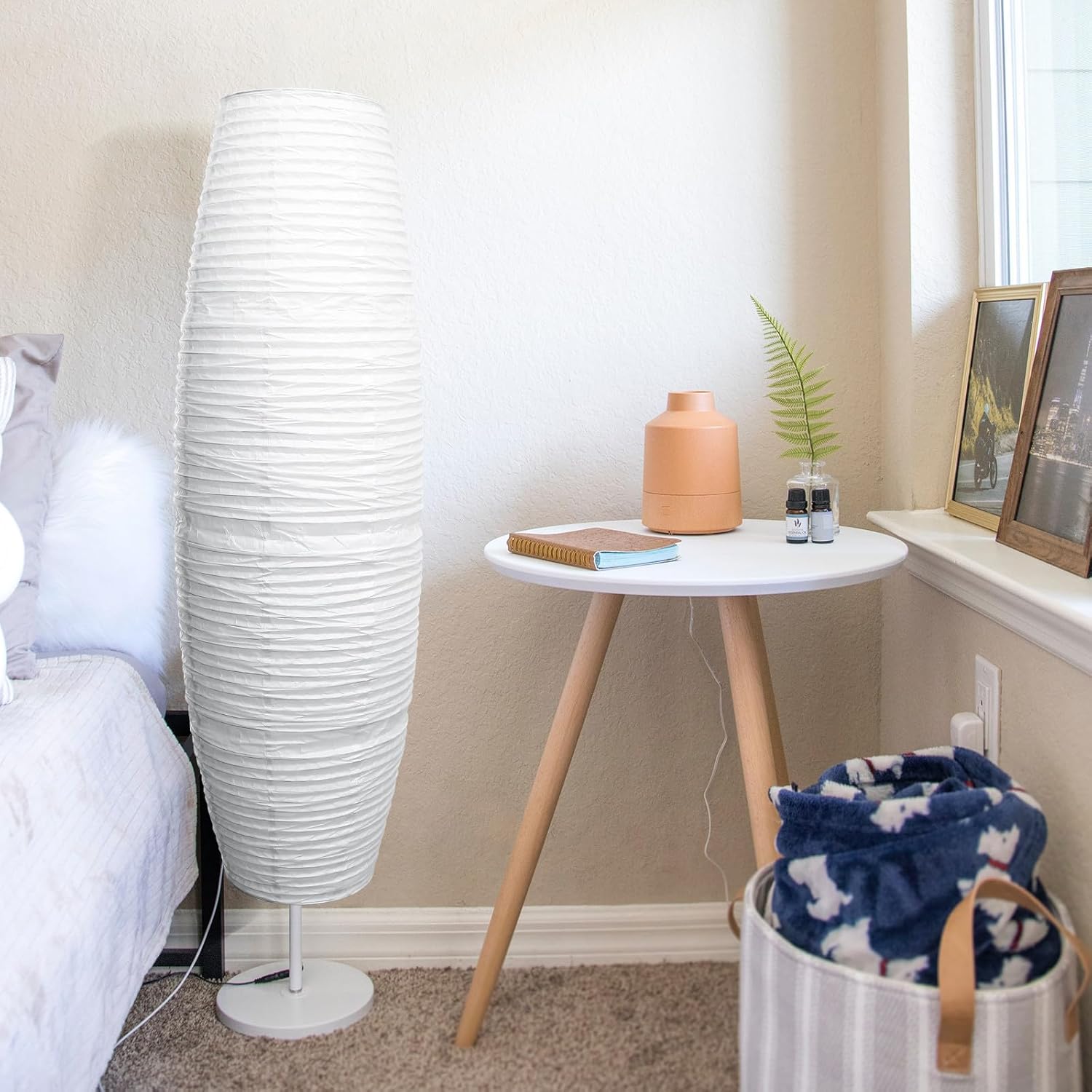 TEHAUX Paper Floor Lamp Shade - Foldable Standing Floor Lamp Shades,European Style Minimalist Paper Standing Lampshade Replacement for Living Room Bedroom Hotel and Home Decor,White