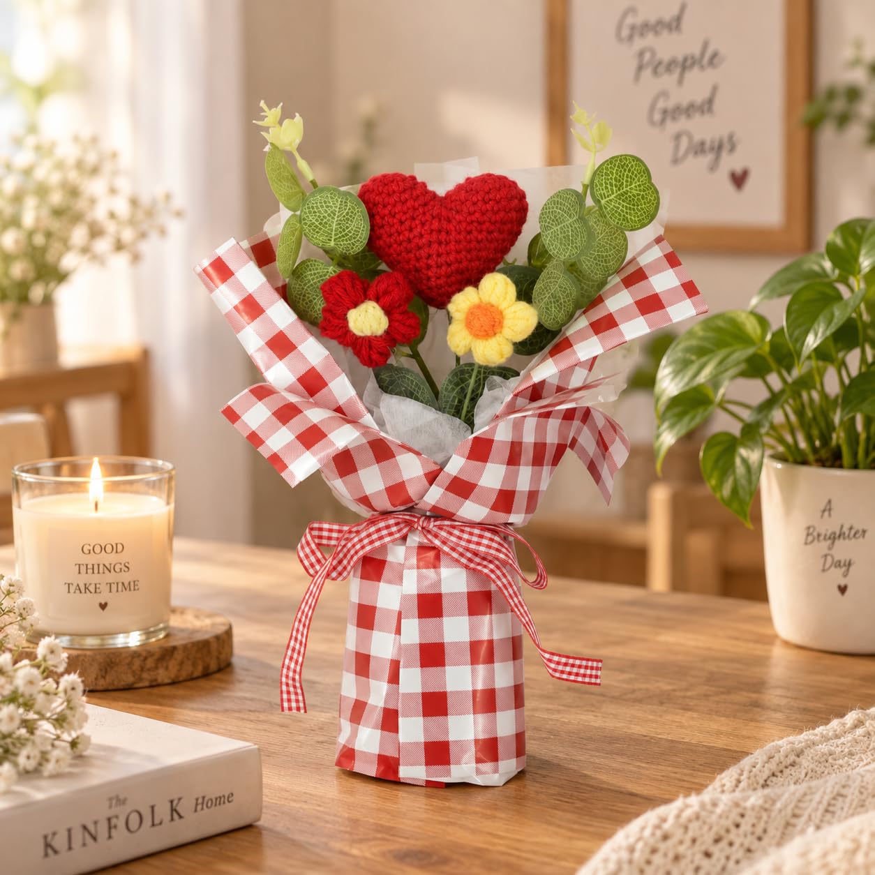 CraftVatika Handmade Crochet Flower Bouquet for Home & Office Décor, Woolen Artificial Knitted Flowers Bunch for Woman Girls, Cute Desk Decoration Anniversary Birthday Valentine's Day Gift for Girls