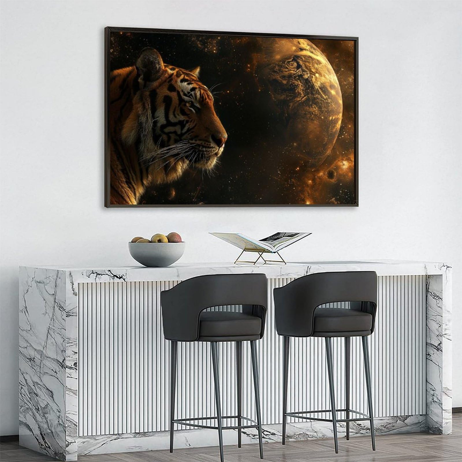 Amazon.co.jp: 絵画 宇宙銀河の背景に虎インテリア 絵画 太陽系宇宙