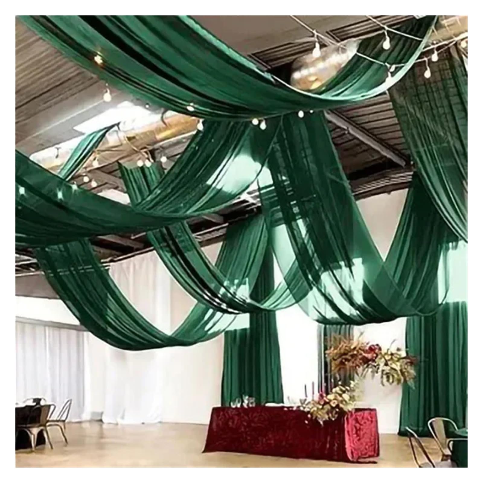 Rideaux de plafond en mousseline de soie décor d'auvent toit et scène d'hôtel mariage