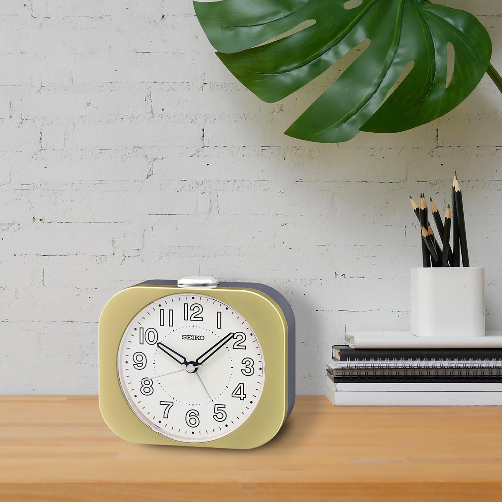 Amazon.com: Seiko QHE206GLH Non Ticking Bedroom Alarm Clock, Gold