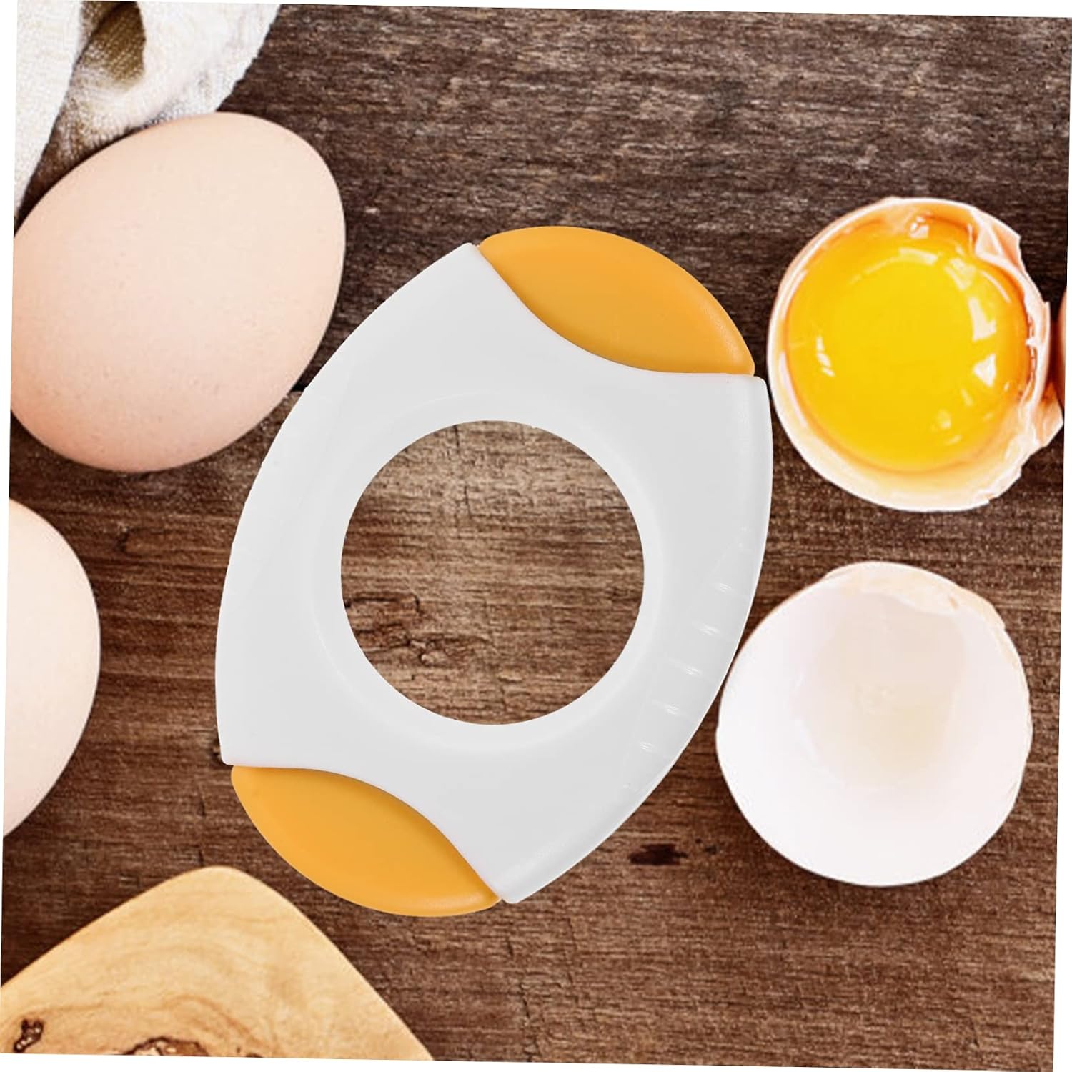 GLEAVI 2pcs Cutter Versatile Egg Opener and Separator Tool for Kitchen Gadget for Easy Cracking for Pudding Desserts and Healthy Breakfasts