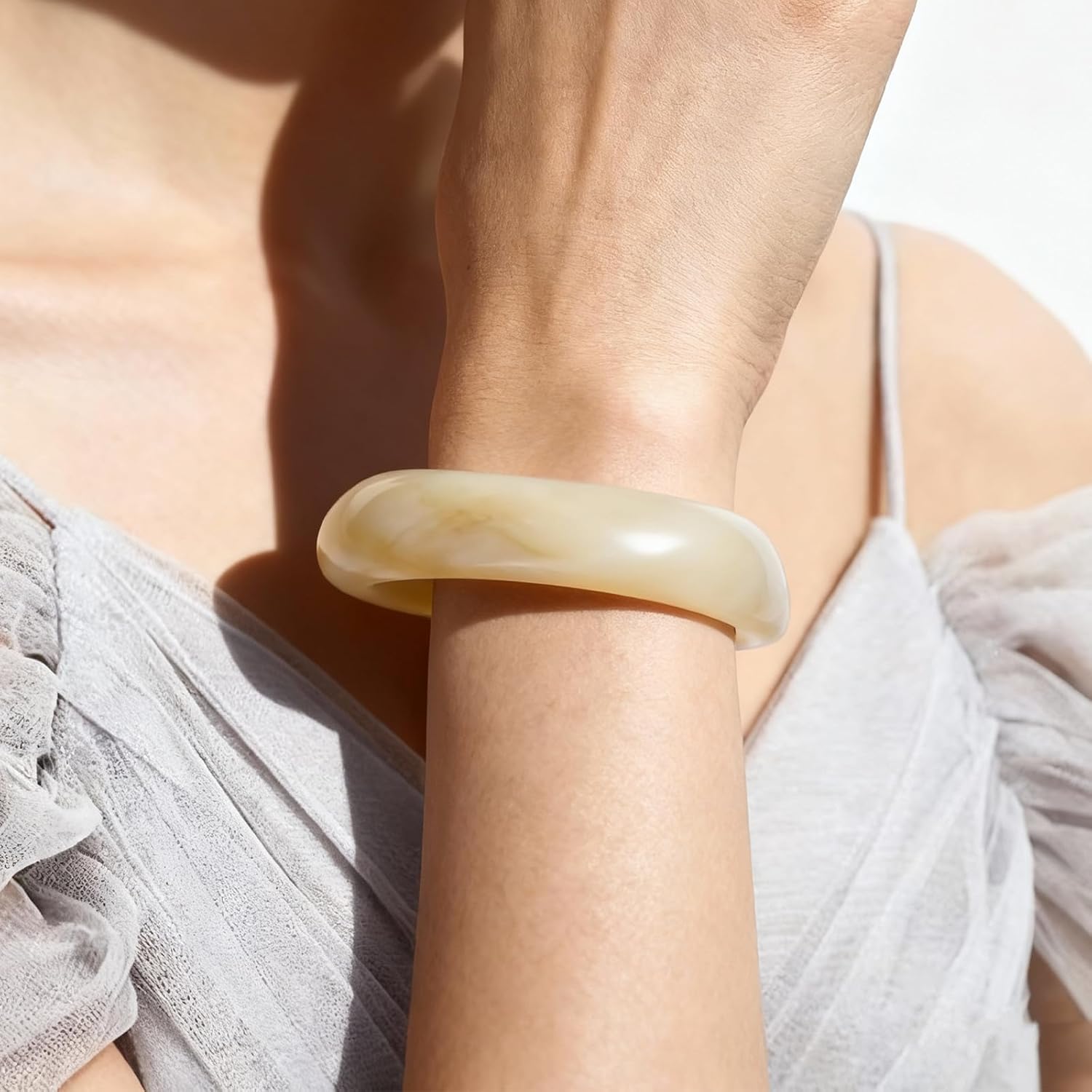 Chunky Acrylic Bracelets for Women -4Pcs Trendy Chunky Bangle Fashion Big Stackable Bangles Set, Trendy Cuff Bracelet Stack Fashion Womens Jewelry Gifts - Image 6