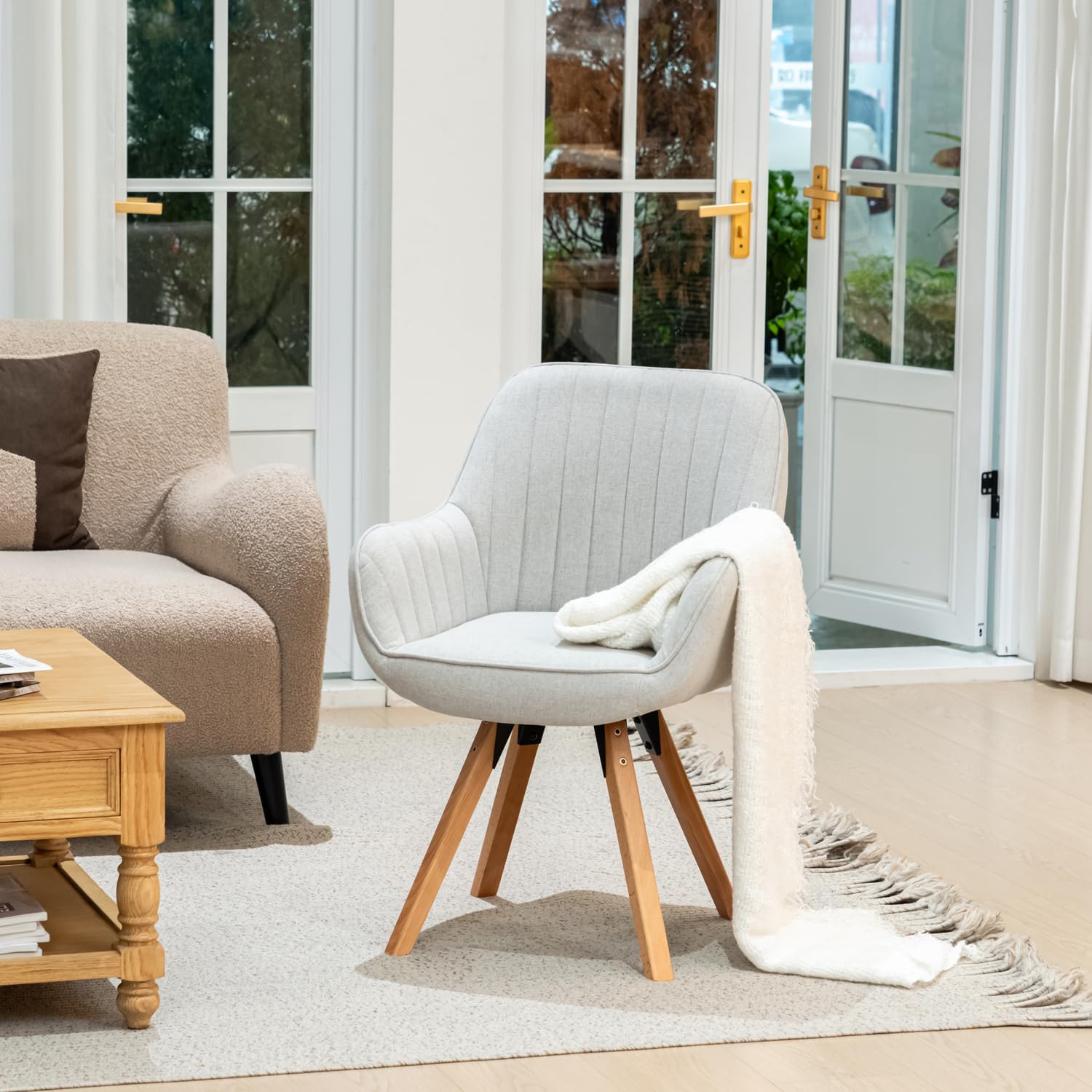 MEUBLE Cosy Silla de Comedor Giratorias 360° Sillones de Maquillaje Escritorio Patas de Madera Tapizado en Tela con Respaldo y Brazos para salón Cocina Oficina, Beige