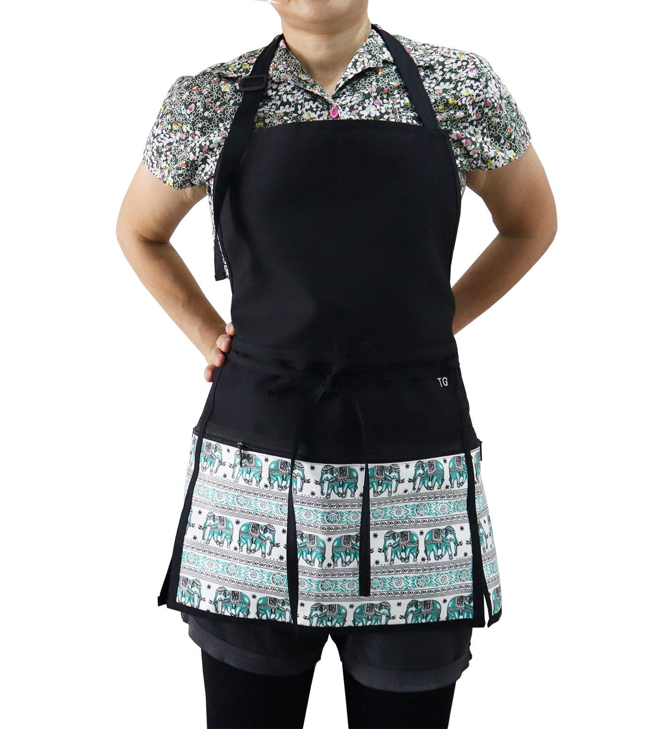 Tgb-04 Cute Adjustable Bib Aprons Thai Identity Elephant Printed with 3 Zipper Pockets Cooking Kitchen for Chef Work, BBQ, Baking, Gardening, Restaurant, 23 x 29 inch, Green
