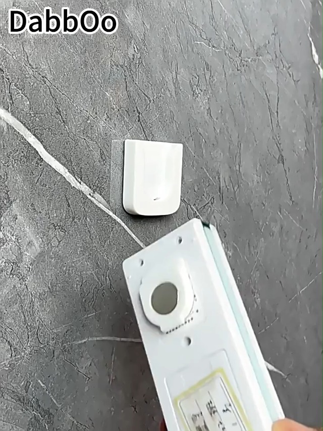 Set di 4 Supporti da Parete per Telefono e Telecomando, Organizzatore