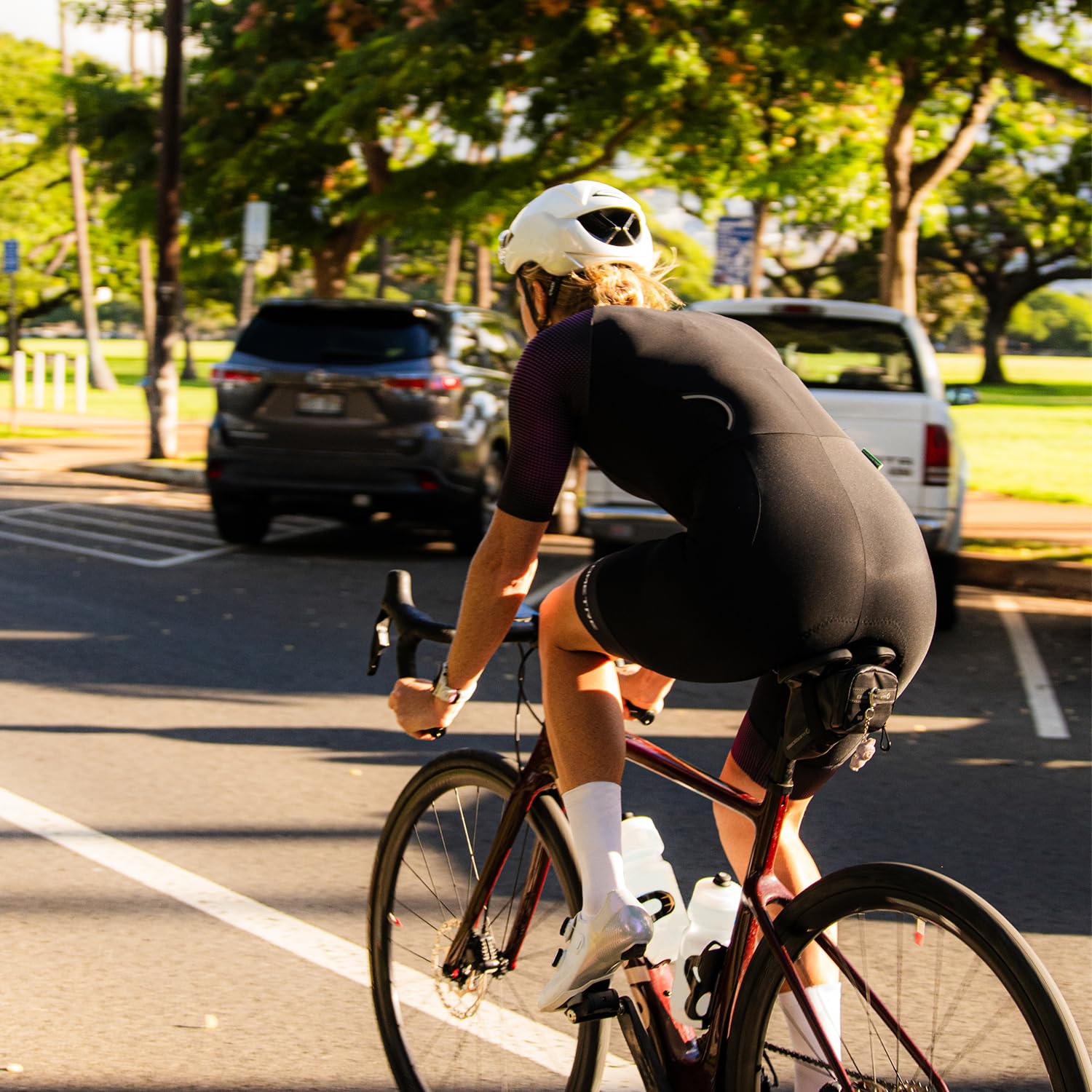 MY KILOMETRE Damen Triathlon Anzug Kurzarm Einteiliger Trisuit Schnelltrocknend Frontreißverschluss UPF 50+