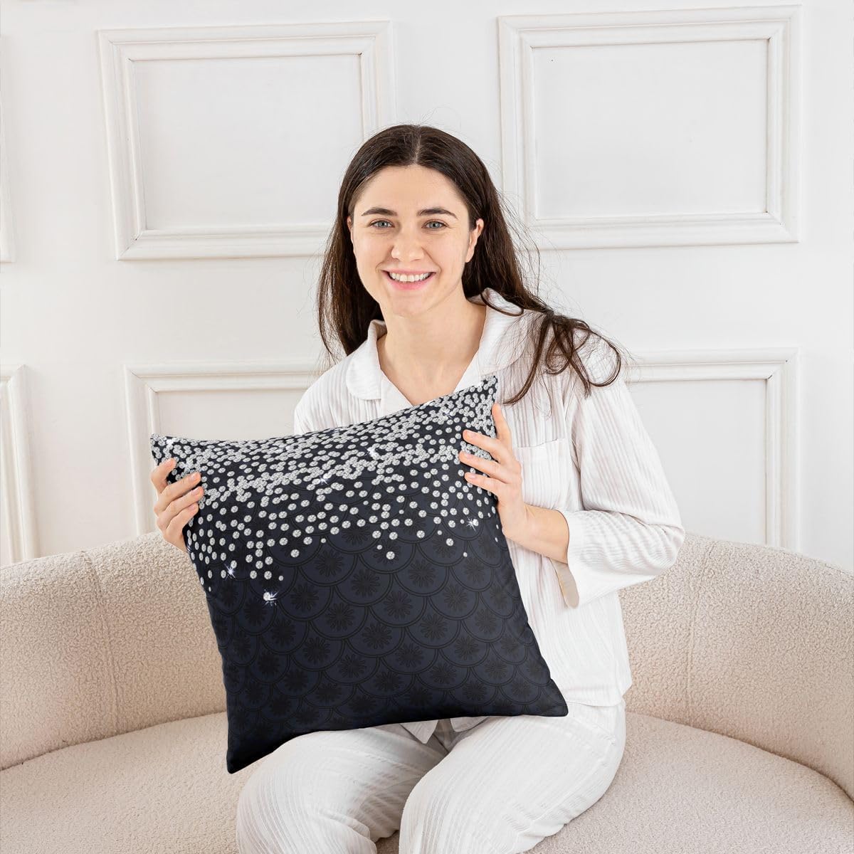 Feelyou Set of 2 Diamond Print Throw Pillow Covers, Jewelry Black Floral Cushion Case, Reversible Bling Party Decorative Throw Cushion Case, 20x20 Inches（just photocopies Without The Sequins）