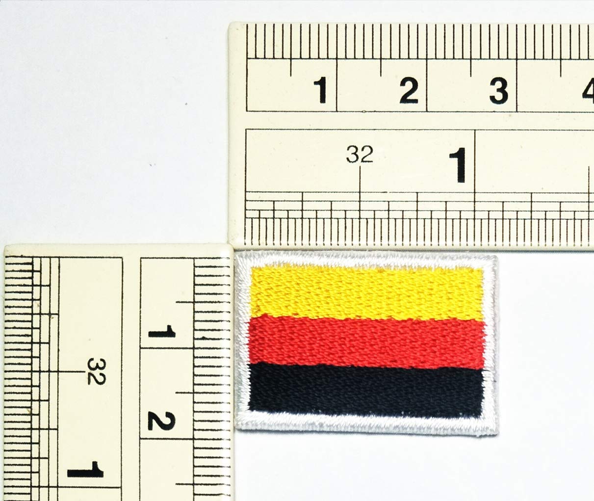 PatchClub German Flag Patch, 3.5 X 2.5 In, Iron On/Sew On - Embroidered - Foto 13