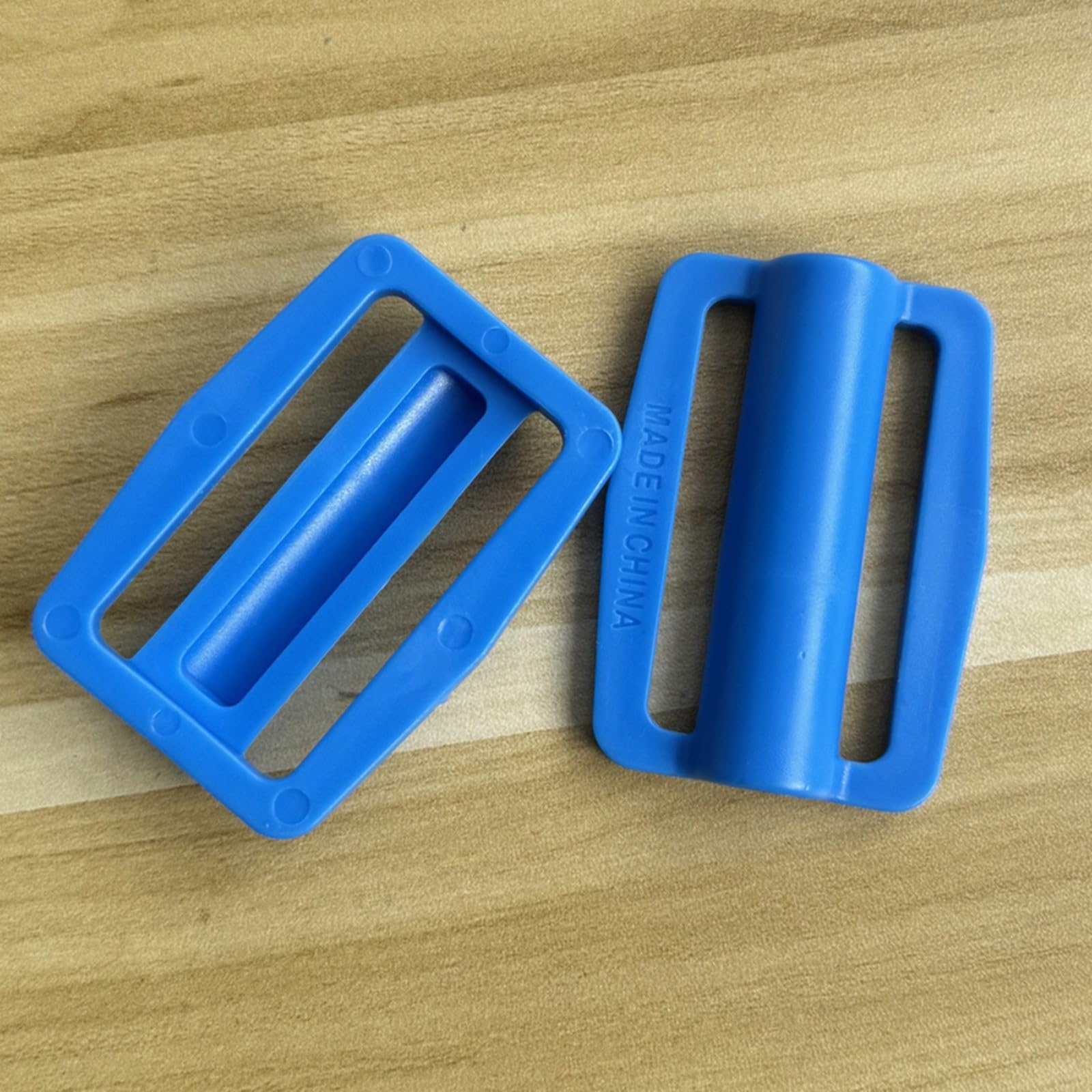 Confezione da 2 fibbie per cinghie per immersioni subacquee, 52 mm, fibbia in plastica a regolazione rapida per backfly (blu)