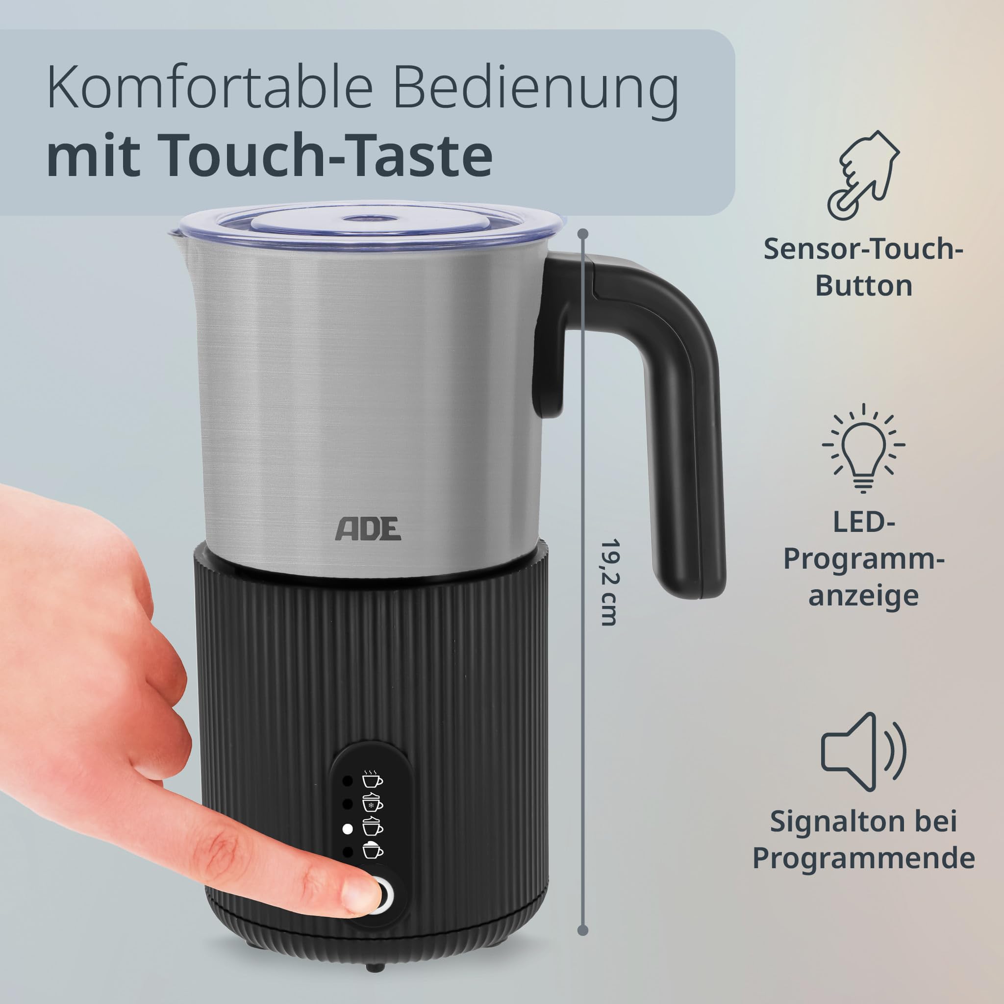 ADE Elektrischer Milchschäumer 4in1 | für heißen & kalten Milchschaum | Milchwärmer | für 1-2 Tassen | für Cappuccino, Latte Macchiato, Eiskaffee, Kakao | 300 ml | 500 W