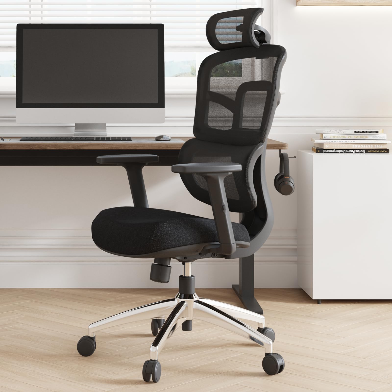 Novilla Silla de Oficina Mesh, Silla de Oficina Ergonómica, Respaldo con diseño en S, reposacabezas en 3D y reposabrazos de poliuretano, ruedas silenciosas con soporte metálico, negro