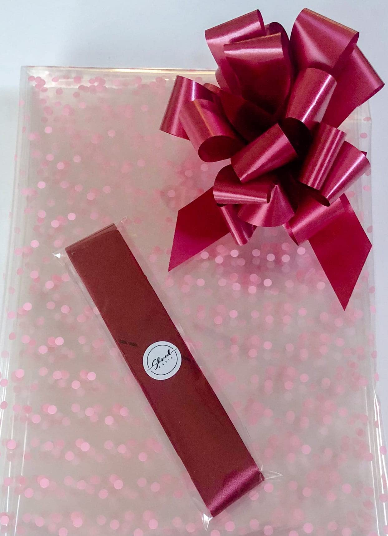 ShredAstic® Pink Dot Florist Cellophane wrap with 30mm Pull Bow (2 metres, burgundy)