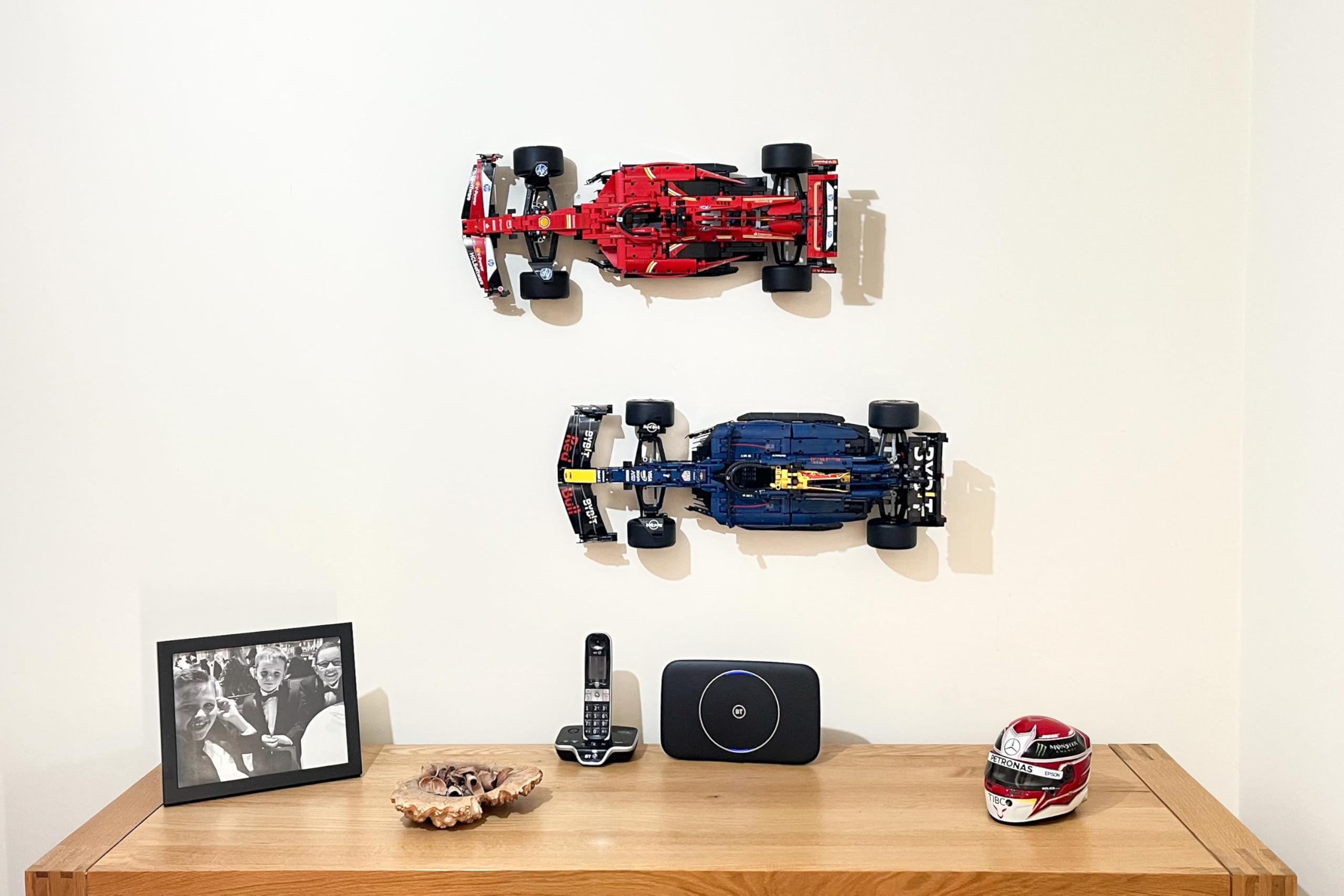 3Dudes & Dad Horizontal Wall Mount Compatible with LEGO® Technic Ferrari SF24 F1 Car (42207) - Image 3