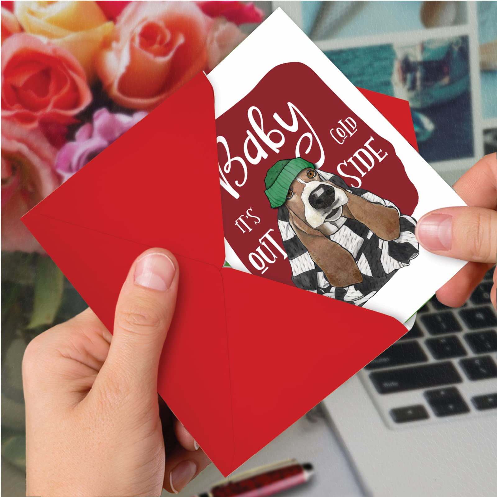 NobleWorks Weihnachtsgrußkarte „Holiday Dog Antics“ – 12,7x17,8 Cm, Doppelseitig, Mit Umschlag, Aus Recyceltem Material