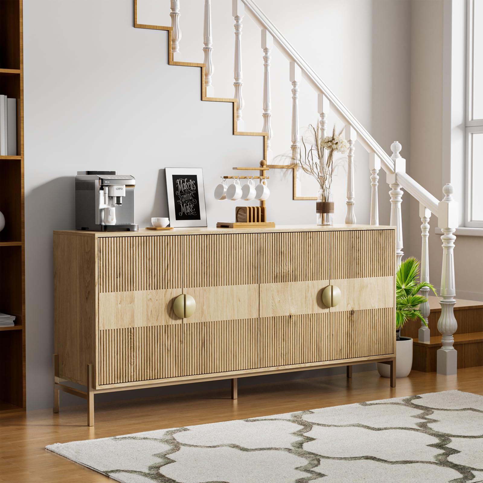 Geriffelter Buffetschrank mit Stauraum, Sideboardschrank mit 4 Türen und verstellbaren Regalen, Boho-Kaffeebar-Stationstisch, moderner Holzschrank für Küche, Wohnzimmer und Esszimmer
