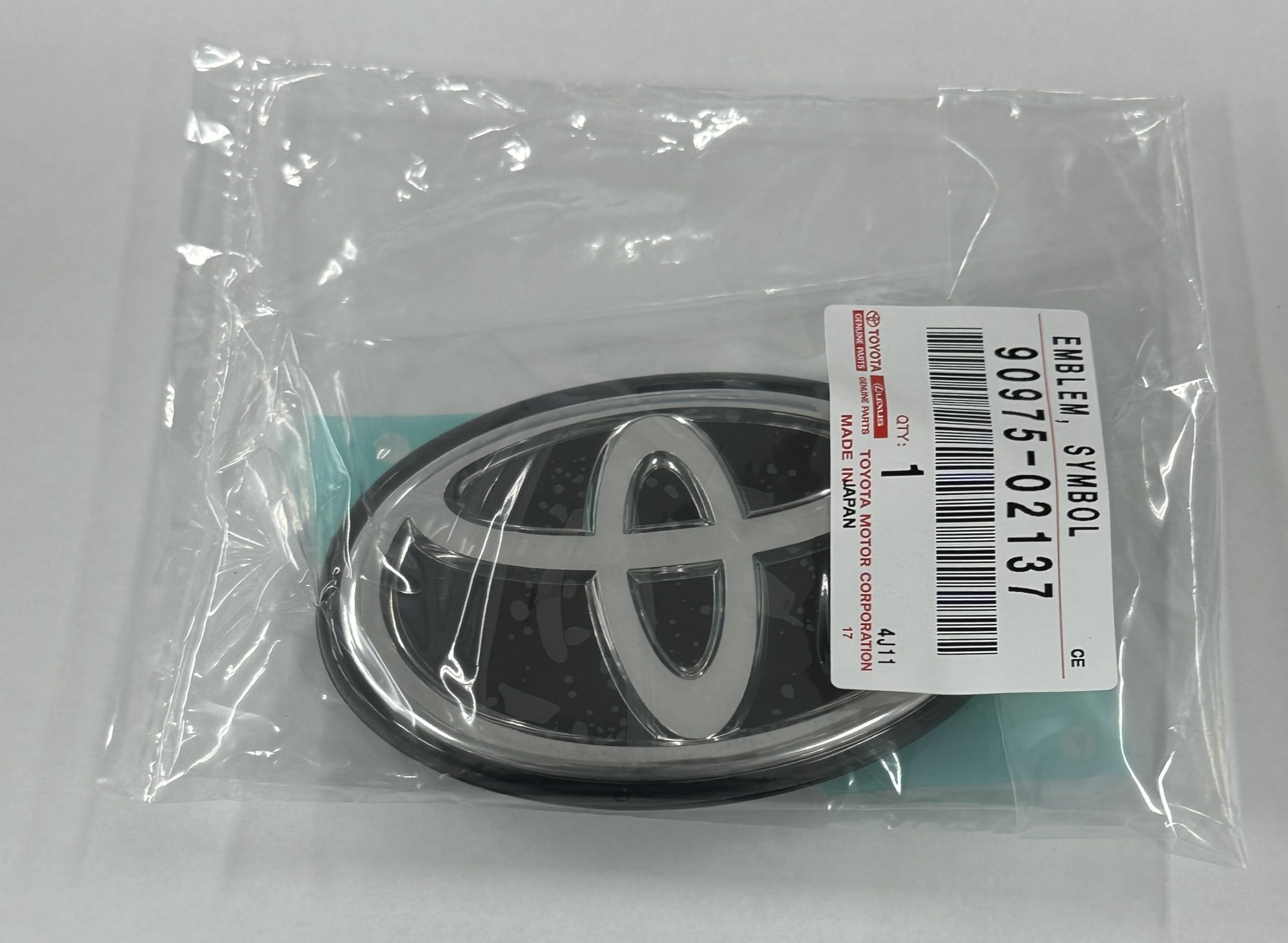 Amazon | TOYOTA (トヨタ) 純正部品 GR/GRスポーツ エンブレム 品番 