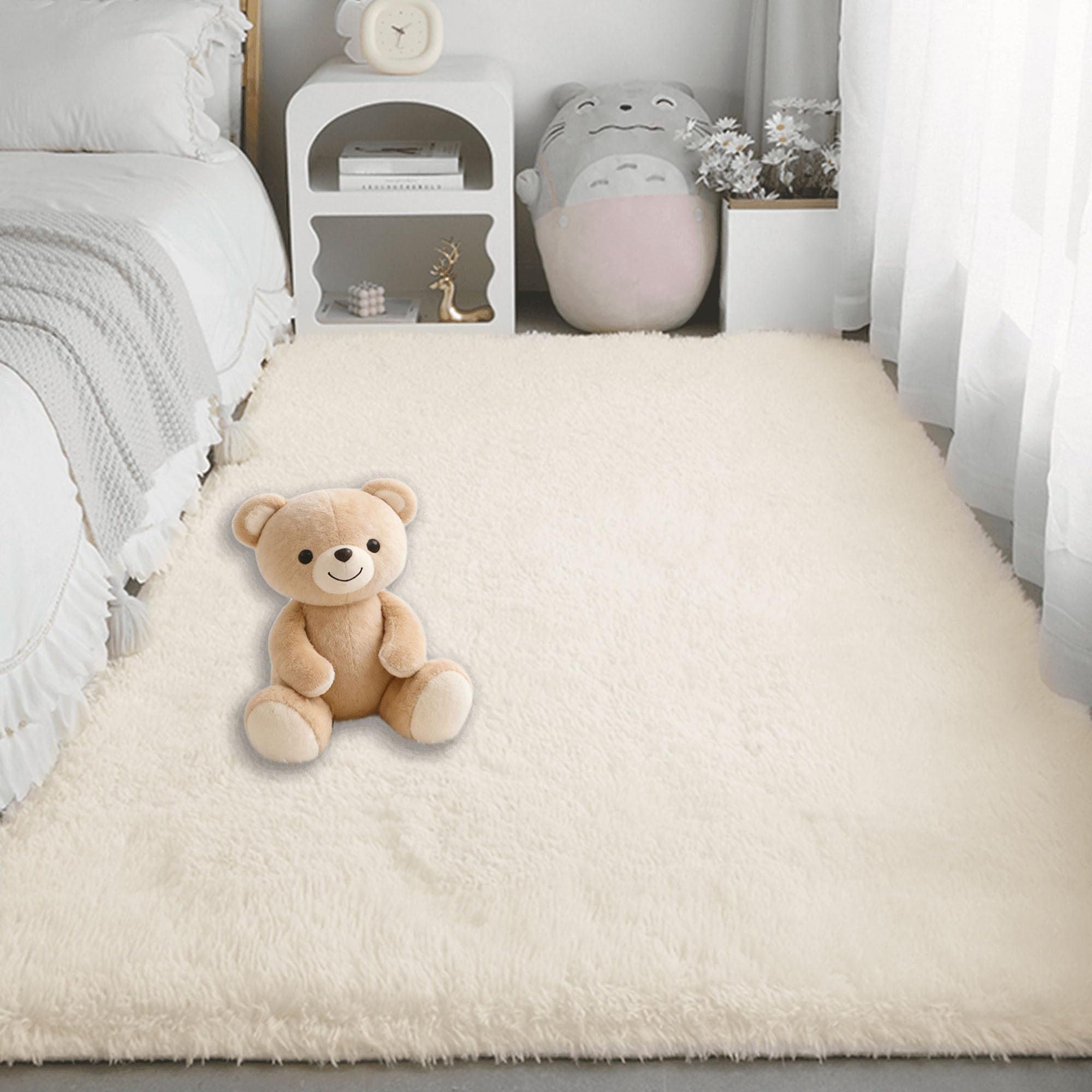 Tapis à poils longs crème 200 x 310 cm de salon moderne chic