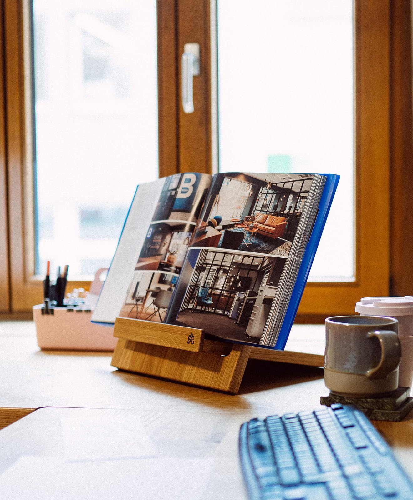 Espositore per libri in legno Pauker – per libri – per tablet – per libri – per libri di cucina – fermalibri in legno di rovere
