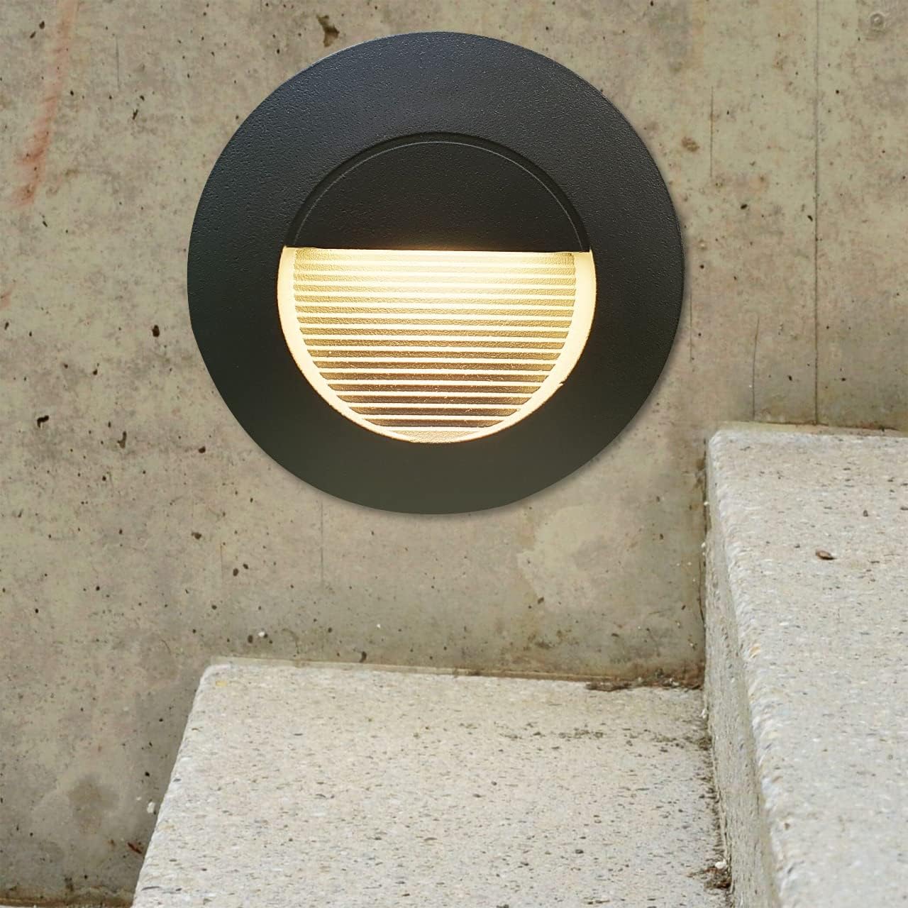 K-2407 Black Warm White LED Step with 3W Integrated LED Chips, Die-cast Aluminum Stair Railing Post Accent ing Fixtures