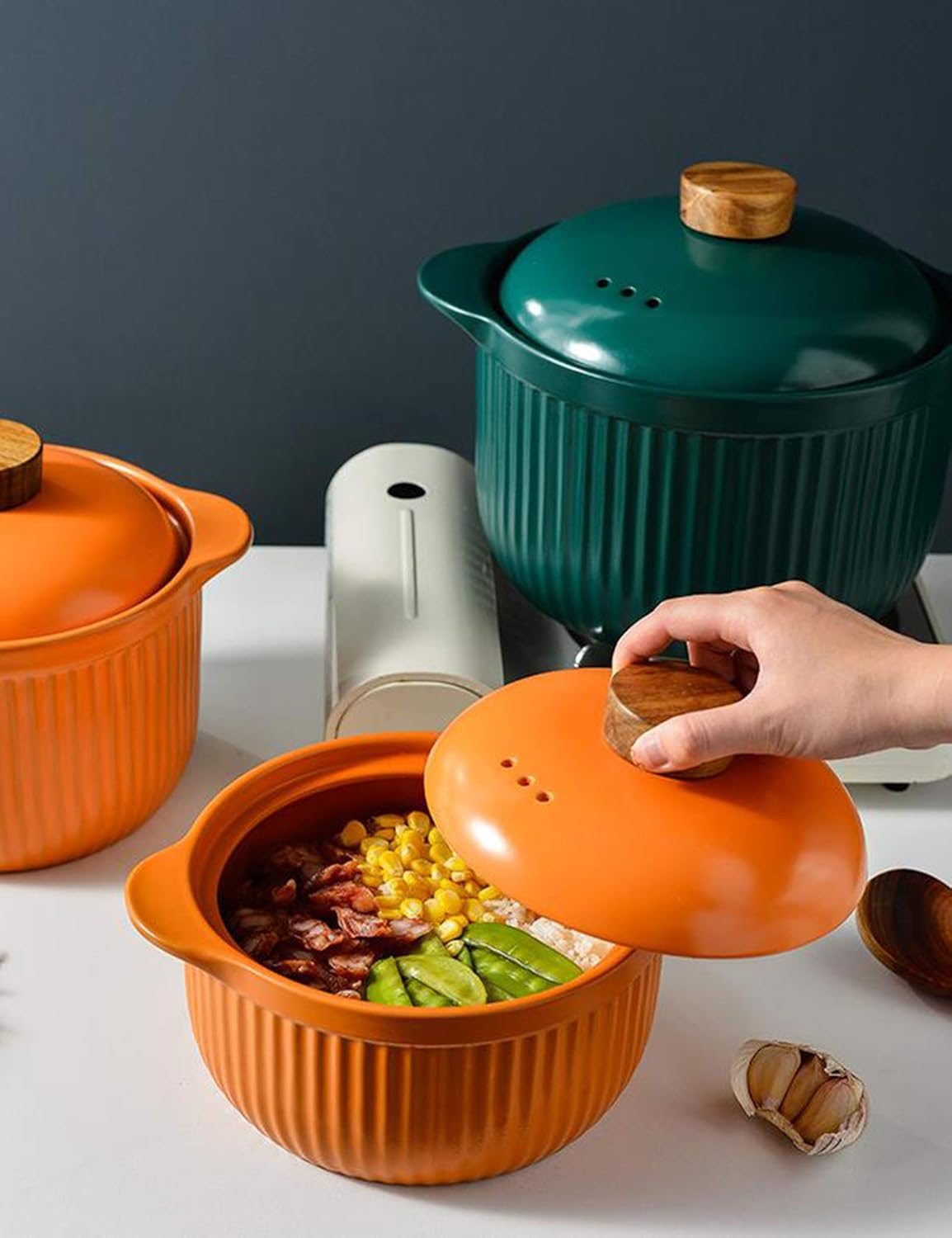 Soup pot slow cooker soup pot high temperature resistant multifunctional casserole household soup pot with lid 2 colors optional(Orange,3.6L)