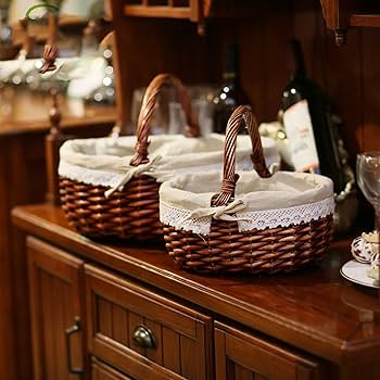 カゴ　18日まで¥9800バスケット　(手作りビンテージ布付き110×102) Amazon｜バスケット 野菜バスケット ピクニックバスケット