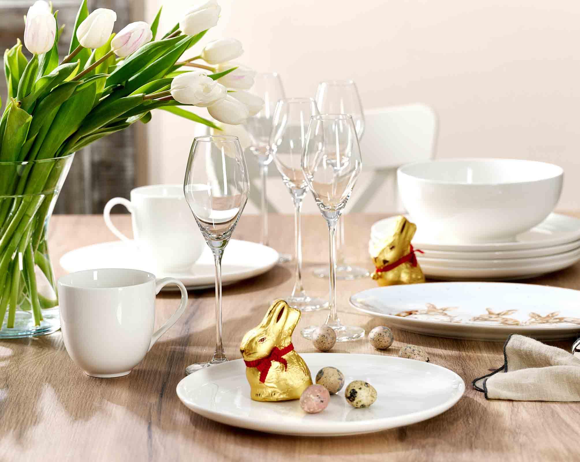 Ritzenhoff & Breker Skagen Frühstücks-Set 18-teilig | Klassisches Tafelgeschirr | Abgerundete Formen | Porzellan | Spülmaschinen- & Mikrowellenfest | Weiß