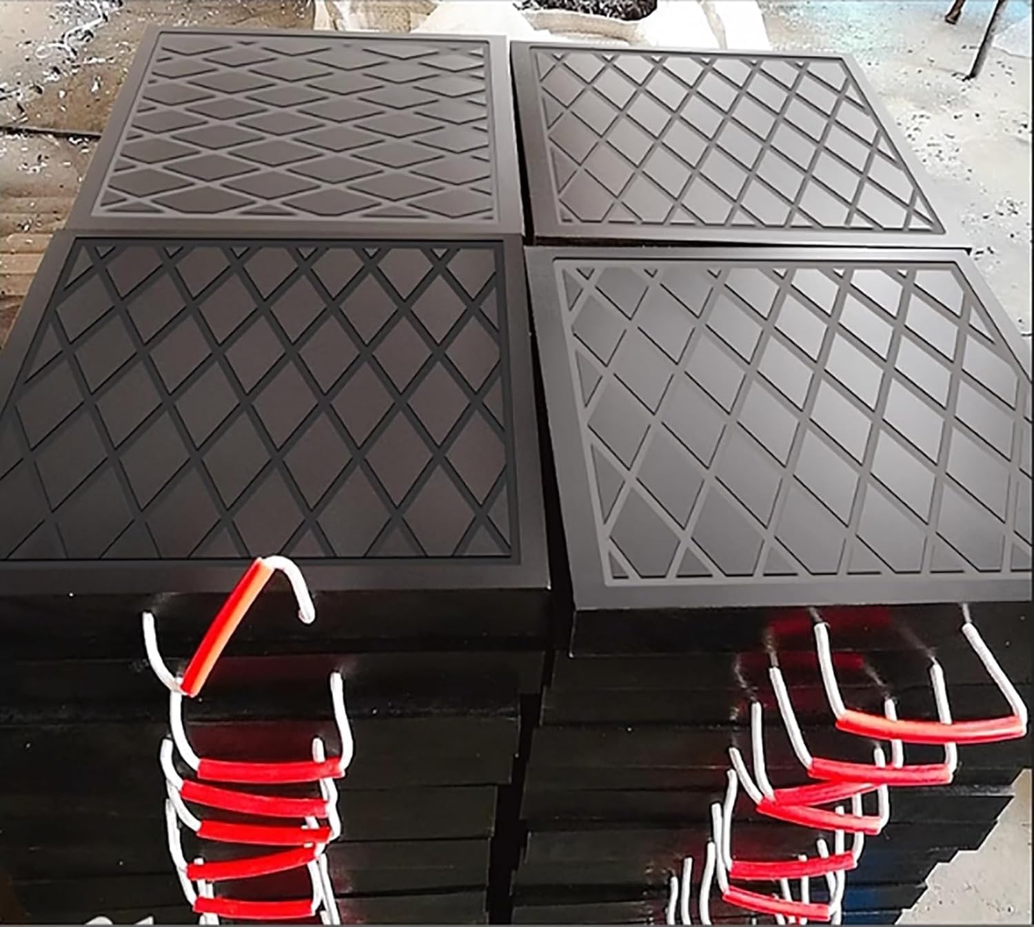 LNW Stabilizująca podkładka do lądowania, wytrzymałe podkładki do podnośników RV, grube z uchwytem, ​​antypoślizgowa podkładka podporowa(60x60x5cm/23.62x23.62x1.97in)