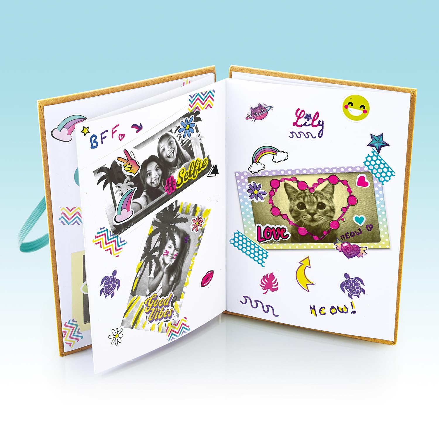 Canal Toys - Caja de álbum para cámara de impresión instantánea compatible con creador, 2 rollos de papel, 2 tablas de pegatinas y 20 marcos de fotos adhesivos 007-Canal Toys, CLK 007, multicolor