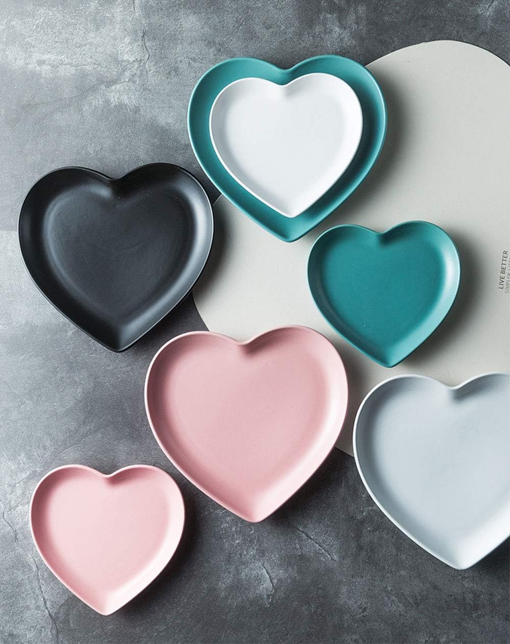 FUYU 2pcs Colorful Matte Heart Shaped Ceramic Dinner Plate for Salad, Dessert, and Steak