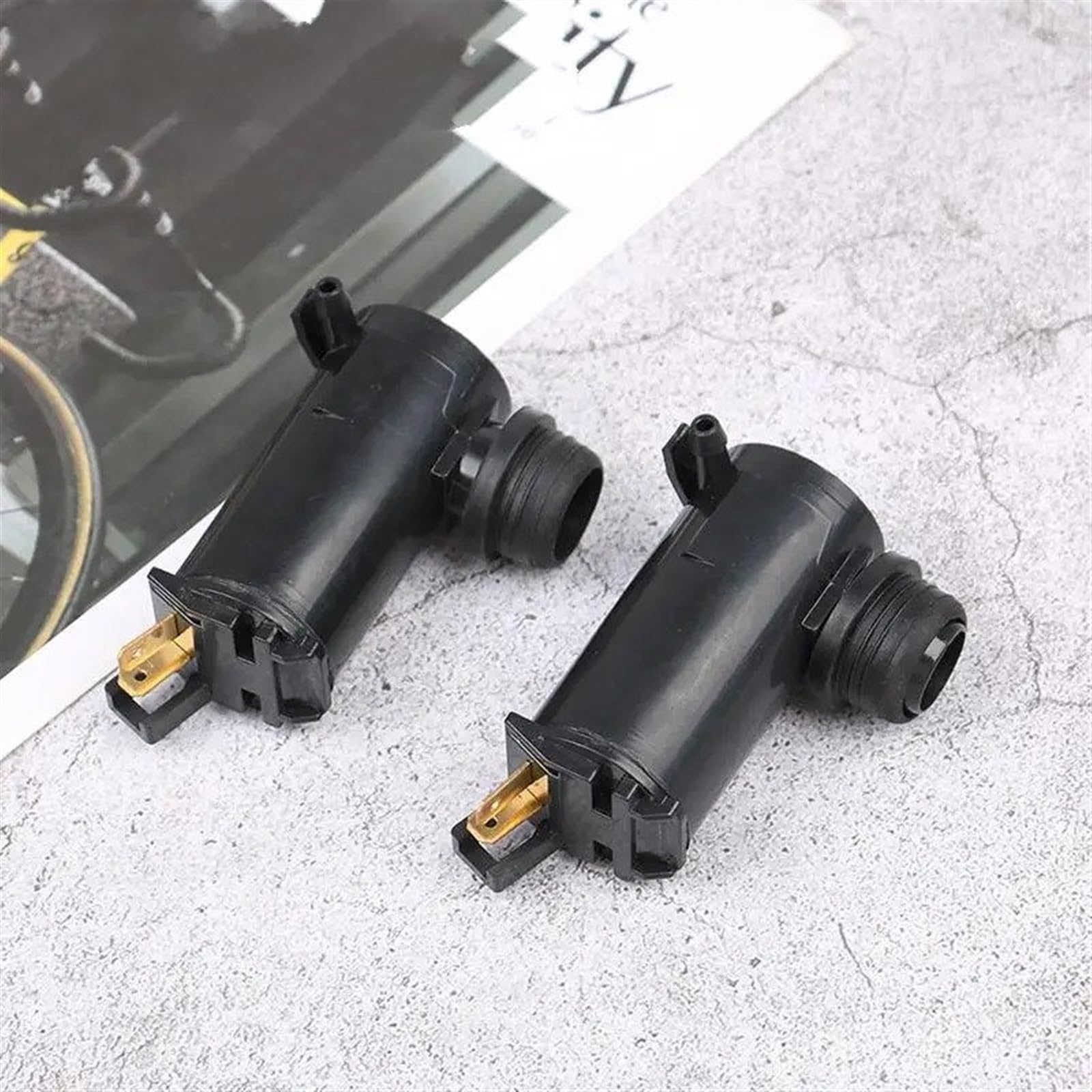 1 Pc 12 V 24 V Universel Voiture Essuie-glace Pare-brise Lave-glace Pompe à Jet D'eau Moteur Pièces Automobiles (Color