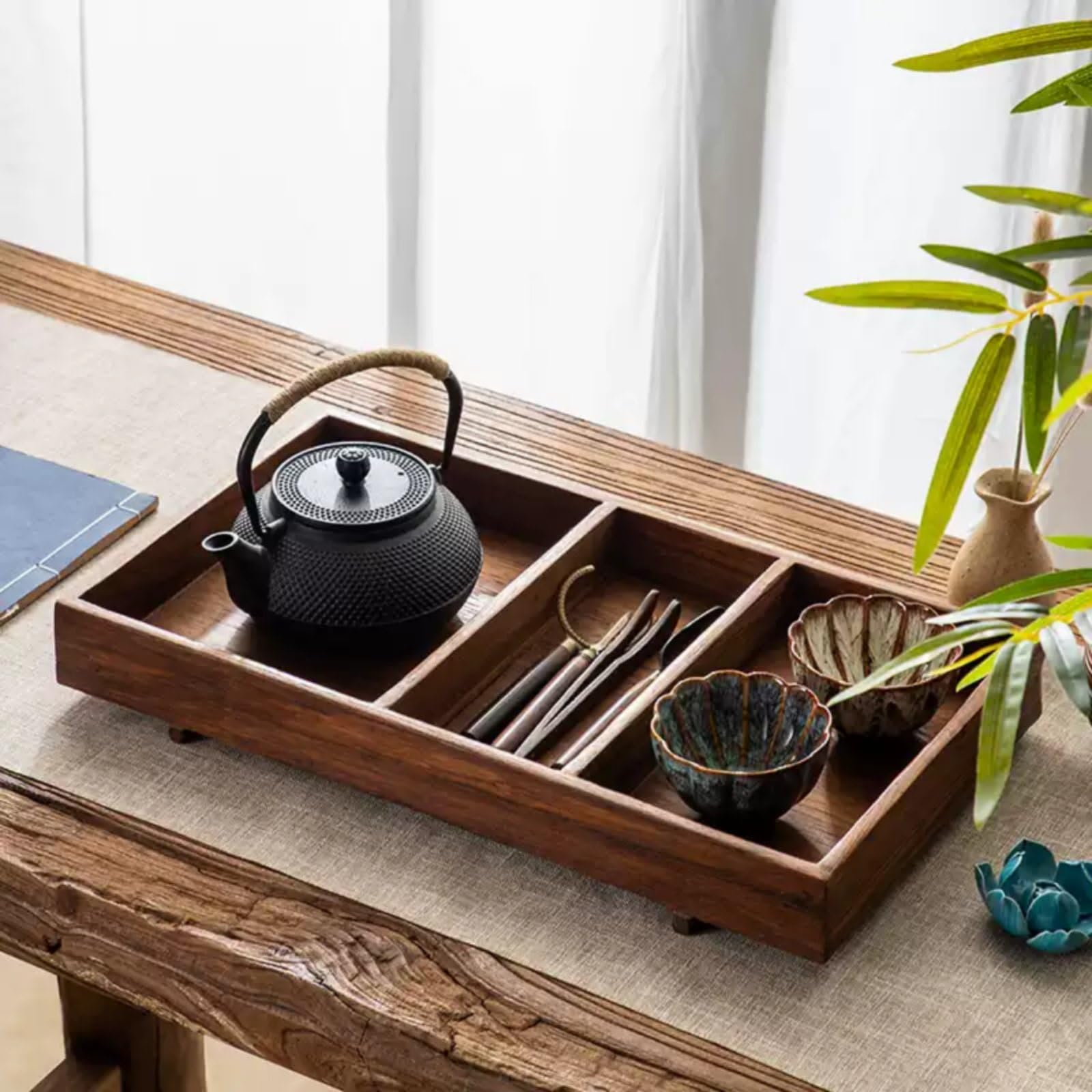 Milageto Bandeja de Servir con Organizador de, Cesta Organizadora De Madera con Asa Y 4 Compartimentos, Dimensiones Externas 30cm Largo X 20cm Ancho X 14cm Alto Compartimento 1 8cm X 8cm X 4.5cm.
