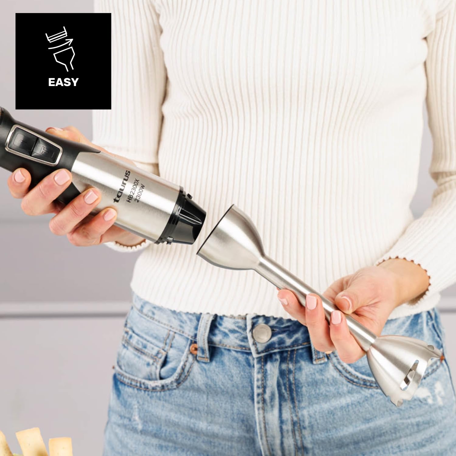 Taurus – Batidora de mano HB2300X | 2300 W | 4 Cuchillas Inox | Regulador de velocidad | Función Turbo | Diseño antisalpicaduras | Accesorio: vaso medidor 1 L - 4