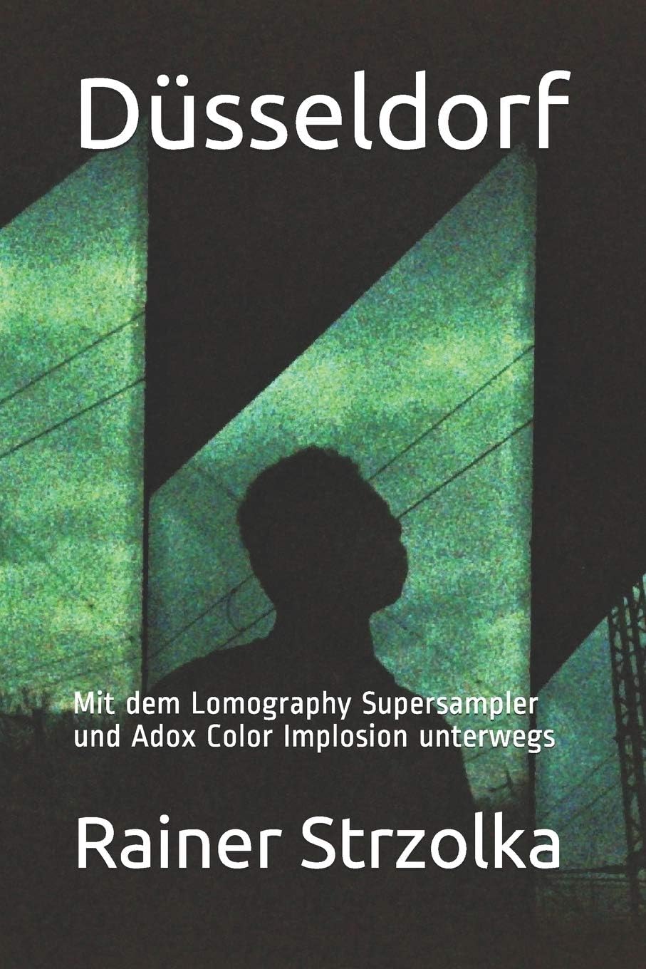 Düsseldorf: Mit dem Lomography Supersampler und Adox Color Implosion unterwegs