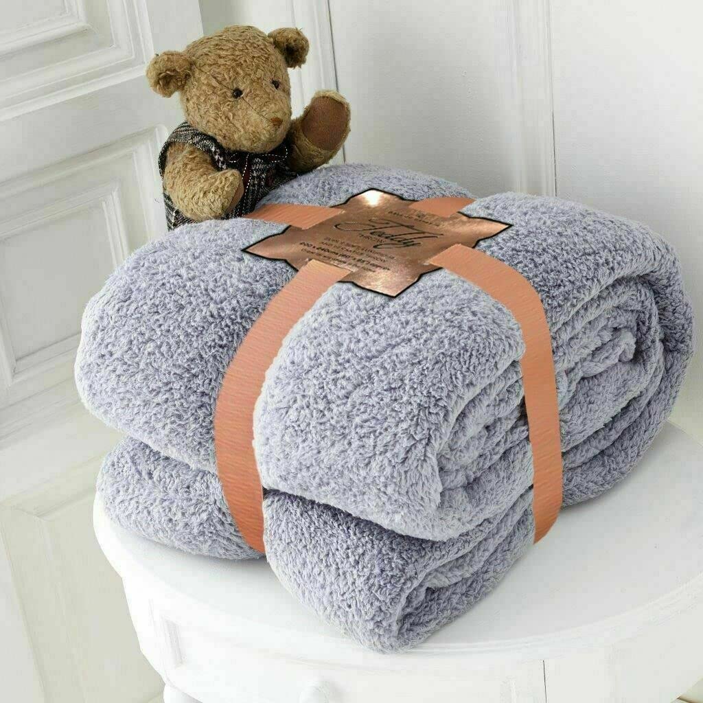 Northern Luxe Super Luxury Teddy Bear Fleece Throw Large Soft Cuddly Warm Sofa Bed Blanket (Silver, Double)