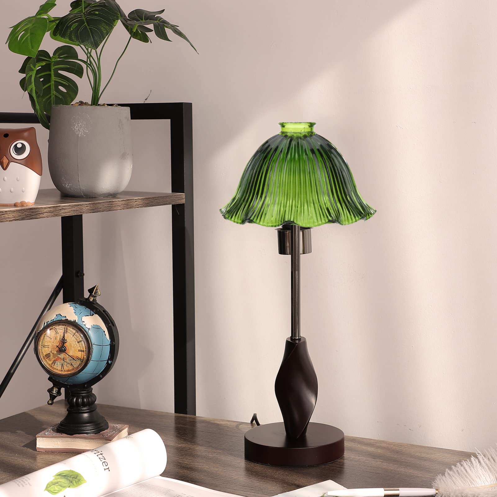 OSALADI Glass Pendant Light Glass Shade Replacement Bell Shaped Glass Lamp Shade Chandelier Shade Table Floor Lampshade Pendant Light Cover for Home Living Room Bedroom Green Globe Pendant Light