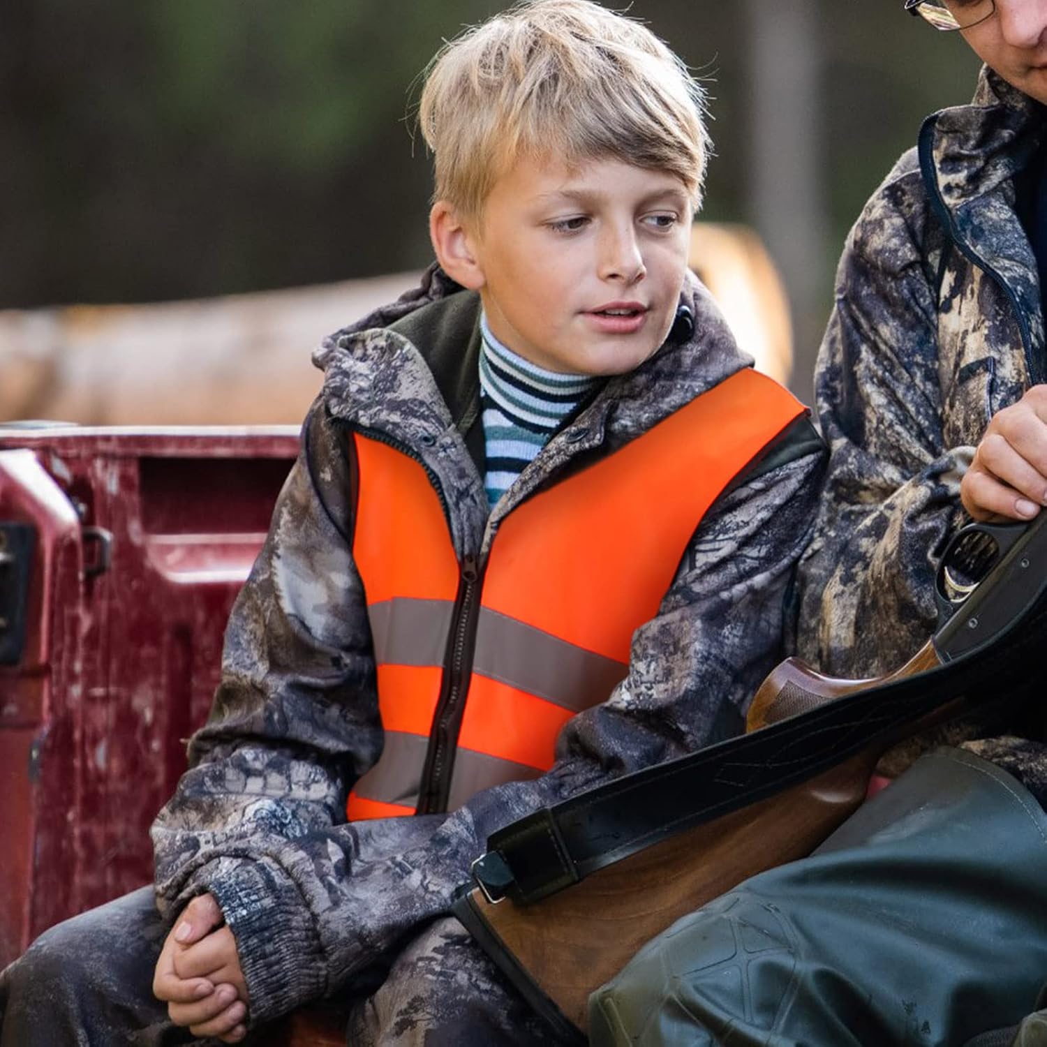 Berlune 2 Pcs Kids Hunting Vest & Beanie Set Reflective Hunting Clothes Blaze Vests for Night Hiking Outdoor