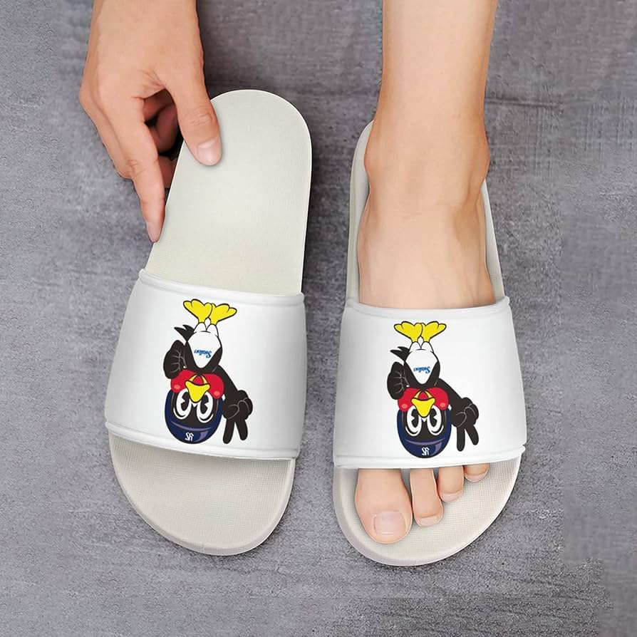 Amazon.co.jp: スリッパ 東京ヤクルトスワローズ つば九郎