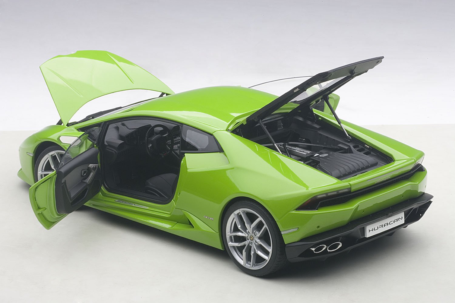 Amazon | AUTOart 1/18 ランボルギーニ ウラカン LP610-4 メタリック