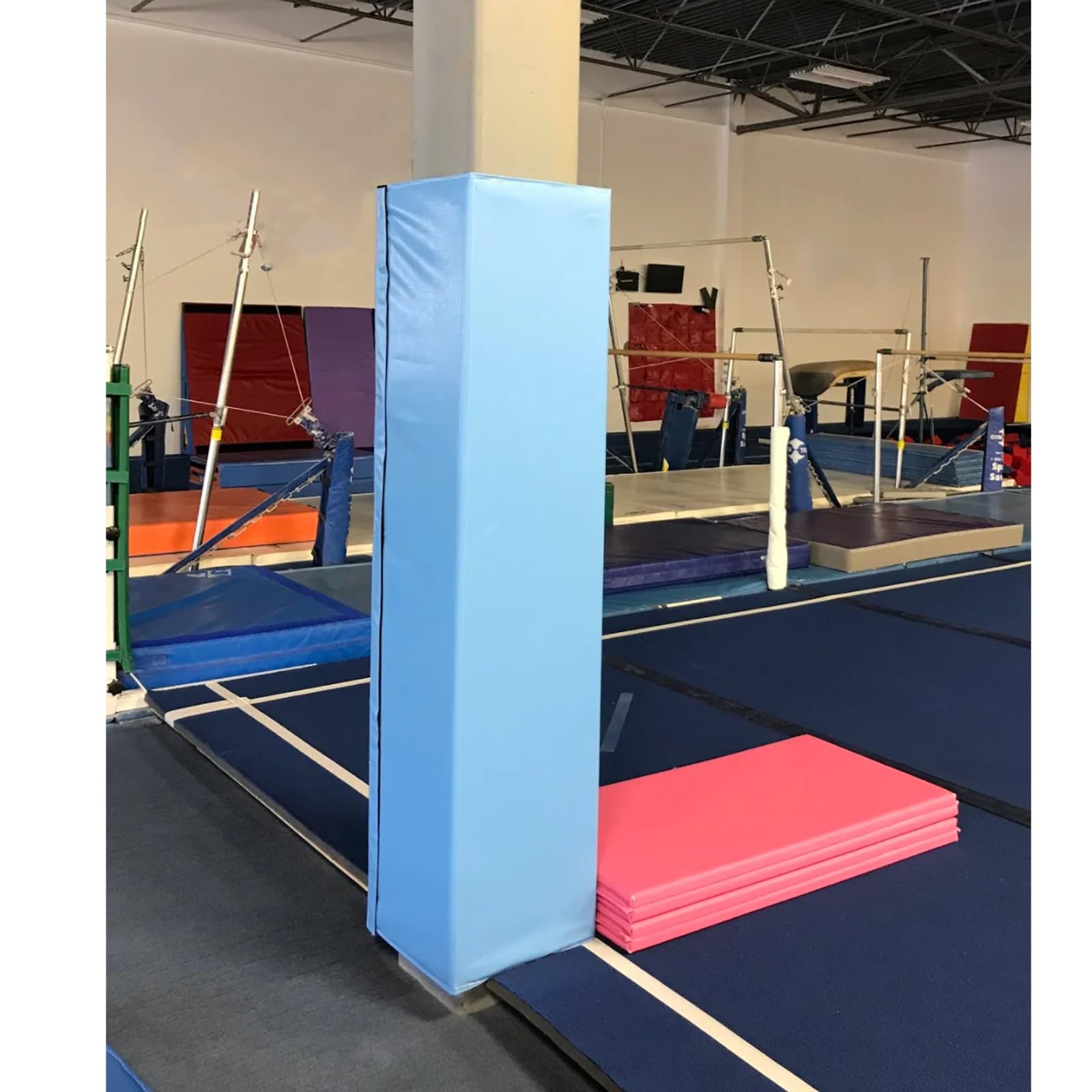 Protection carrée pour poteaux en mousse renforcée enveloppante pour aires de jeux